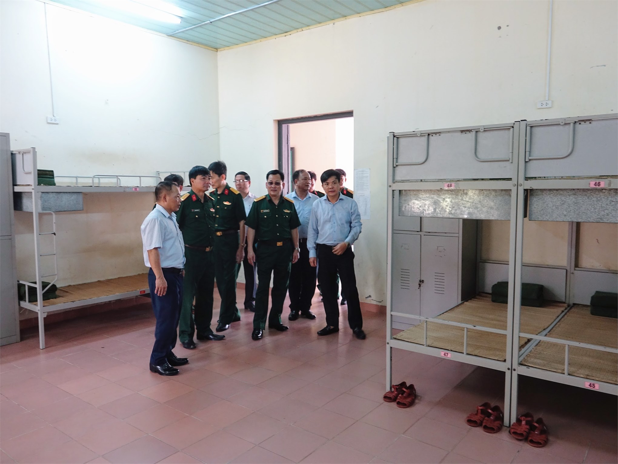 Trung tâm Giáo dục quốc phòng và an ninh Trường Đại học Công nghiệp Hà Nội hoàn thành xuất sắc nhiệm vụ trong thực hiện nhiệm vụ giáo dục quốc phòng, an ninh cho học sinh, sinh viên