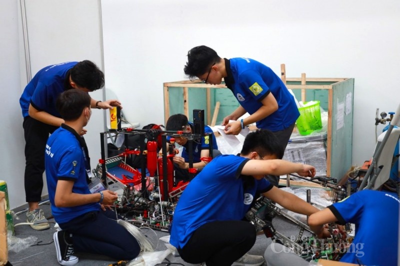 Đại học Công nghiệp Hà Nội đã có mặt tại Campuchia sẵn sàng cho ABU Robocon 2023