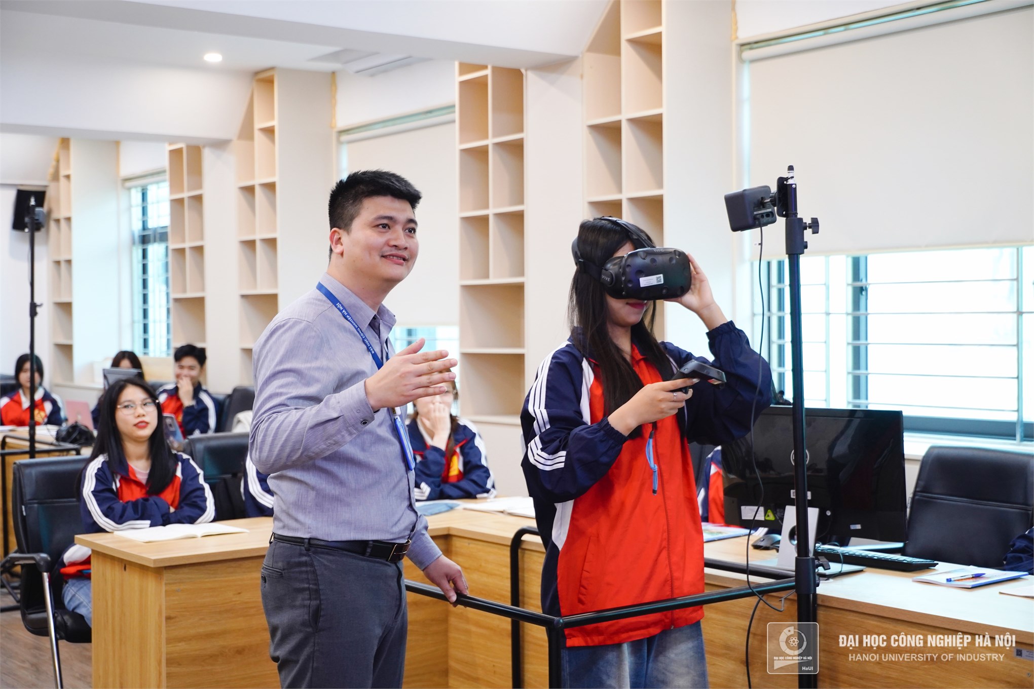 HaUI leading the digital transformation and smart governance trend