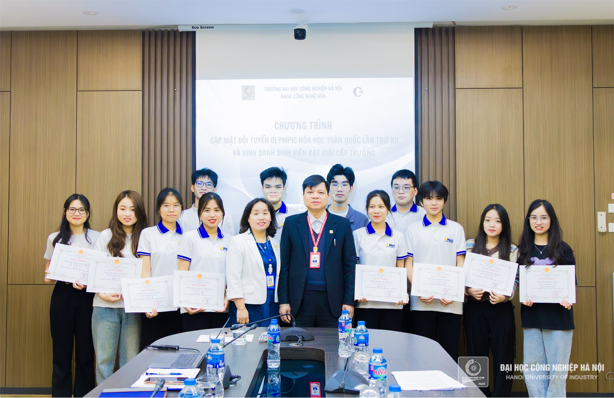 HaUI students to compete in the 12th National Student Chemistry Olympiad