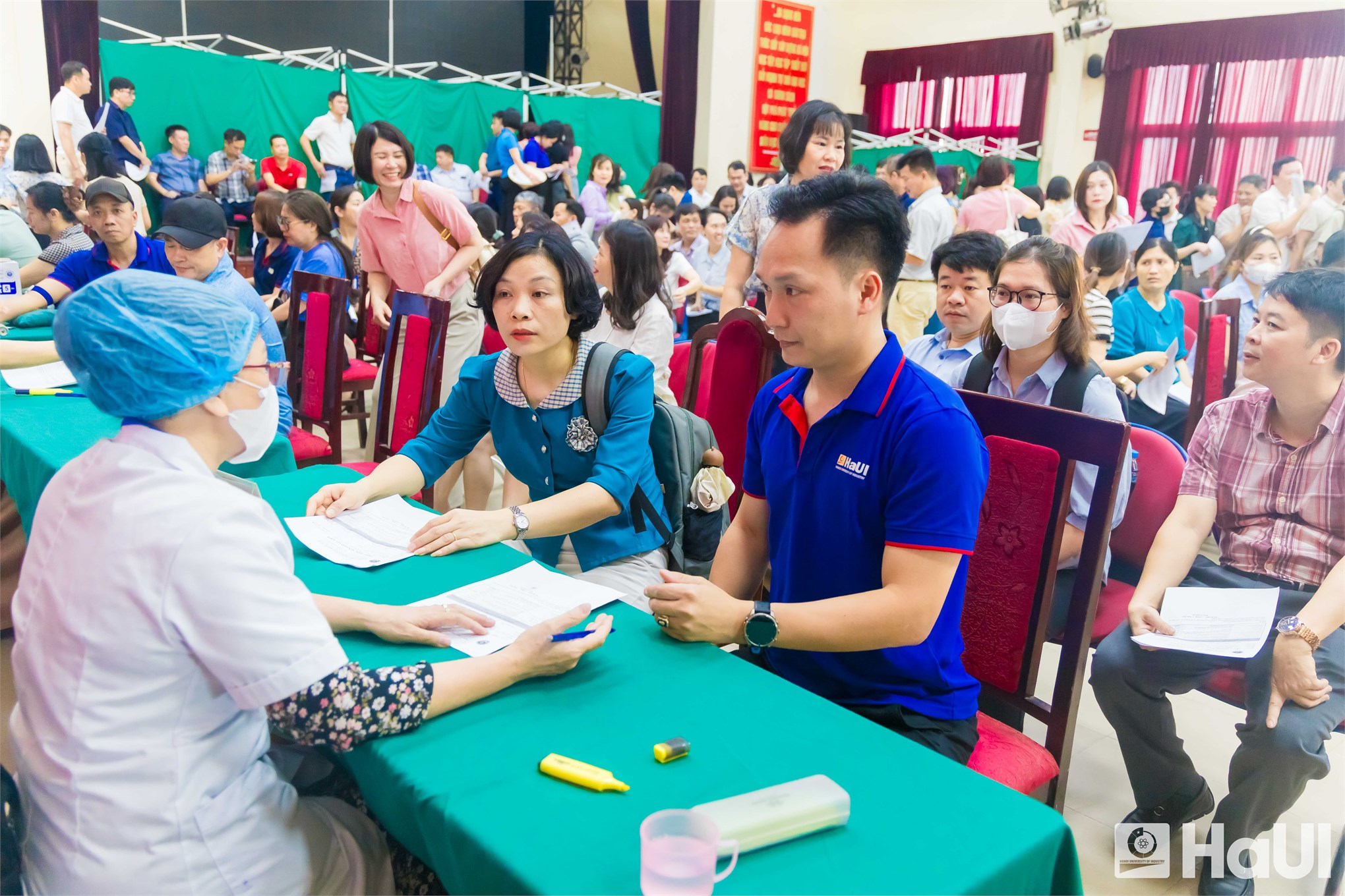 Đại học Công nghiệp Hà Nội tổ chức khám sức khỏe giữa kỳ cho viên chức, người lao động