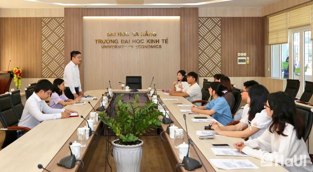 Sinh viên Trường Kinh tế, HaUI với nhiều trải nghiệm ý nghĩa tại DUE và UEH