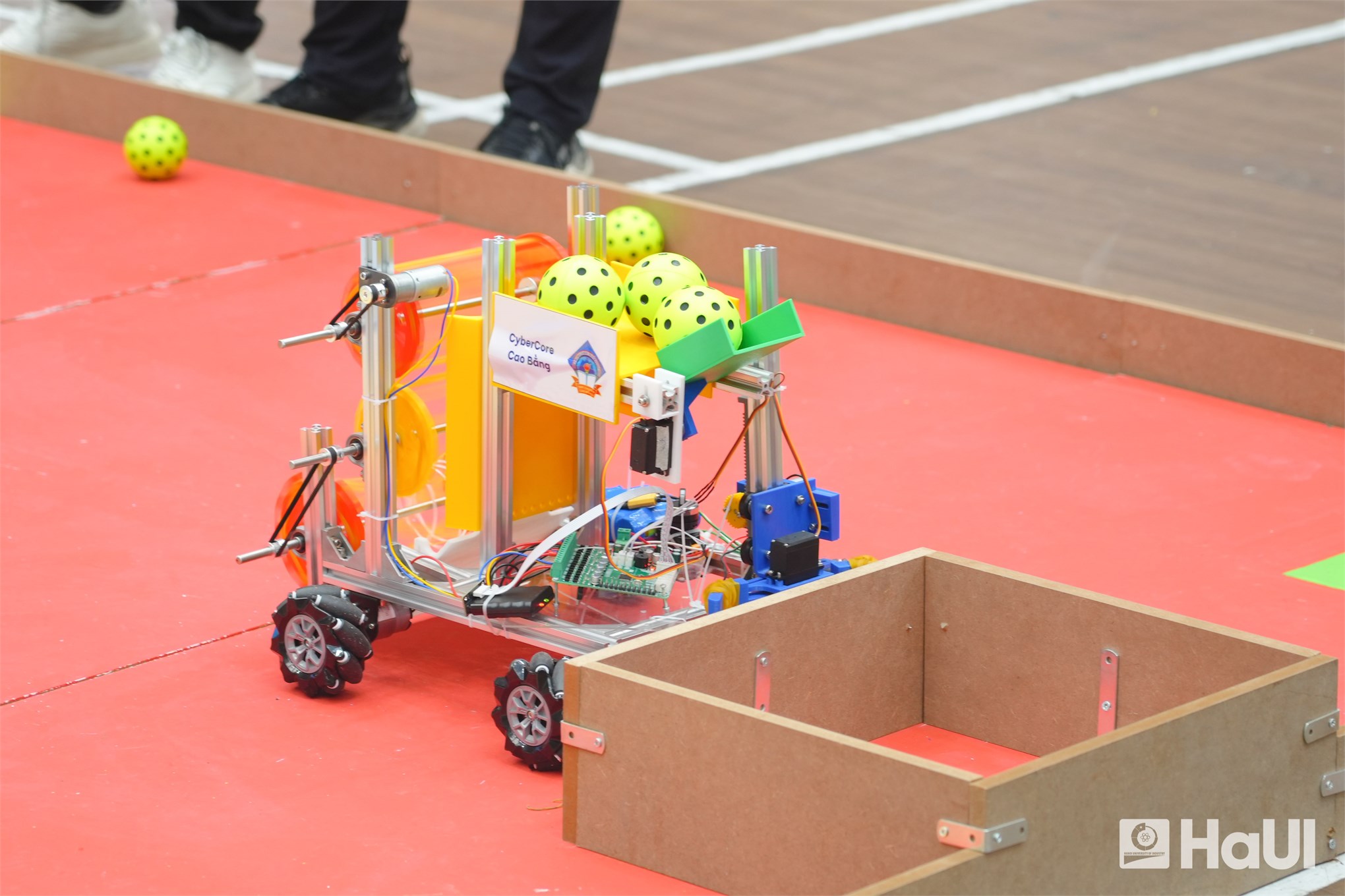 `Hùng Vương Robotics Challenge 2025`: Lan tỏa thông điệp `Gieo mầm xanh` vì tương lai bền vững