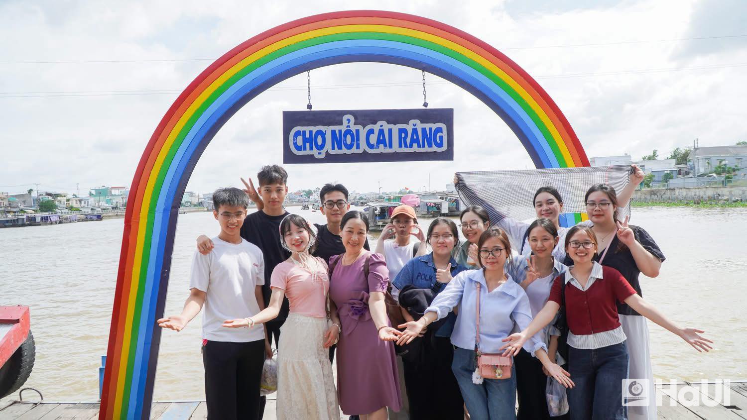 Sinh viên Trường Kinh tế, HaUI: trí tuệ, tự tin, khẳng định chất lượng đào tạo toàn diện