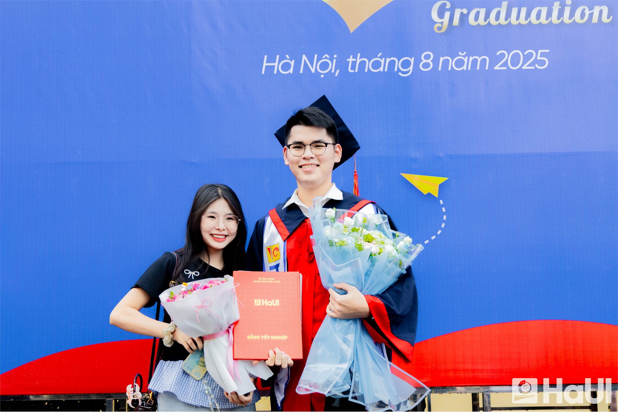 Hiệu trưởng Trường Điện – Điện tử, HaUI nhắn nhủ tân kỹ sư, cử nhân: Hãy sống nhân văn và học tập suốt đời