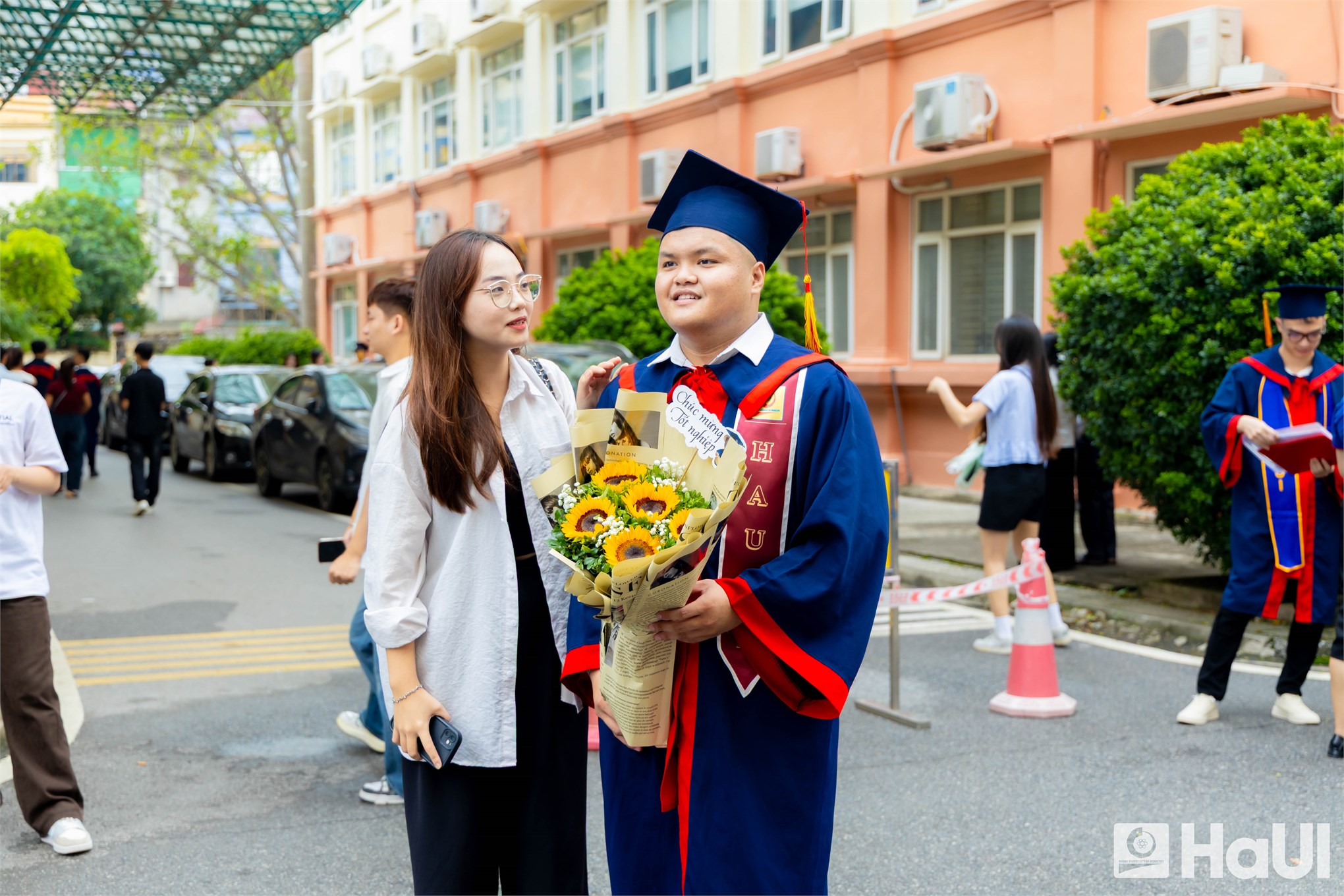 Hơn 900 tân kỹ sư, cử nhân Cơ khí – Ô tô trưởng thành từ HaUI: Hành trang tri thức cho một khởi đầu mới