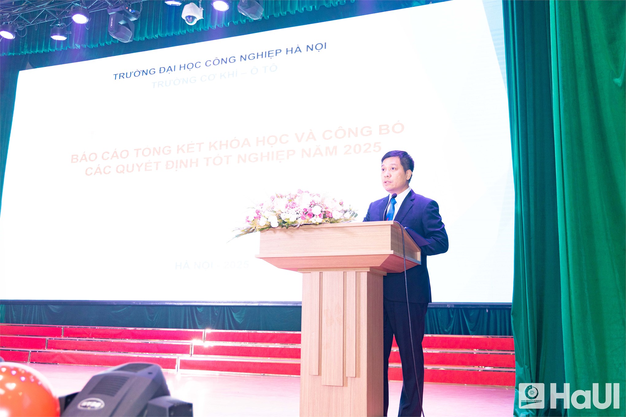 Hơn 900 tân kỹ sư, cử nhân Cơ khí – Ô tô trưởng thành từ HaUI: Hành trang tri thức cho một khởi đầu mới