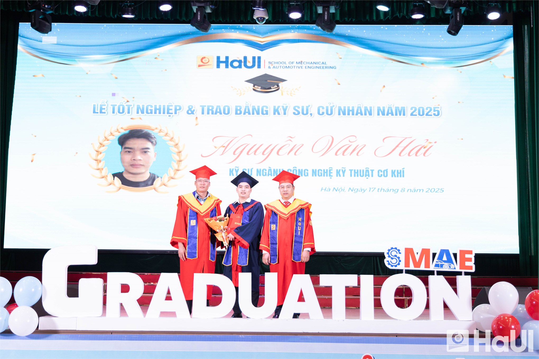 Hơn 900 tân kỹ sư, cử nhân Cơ khí – Ô tô trưởng thành từ HaUI: Hành trang tri thức cho một khởi đầu mới