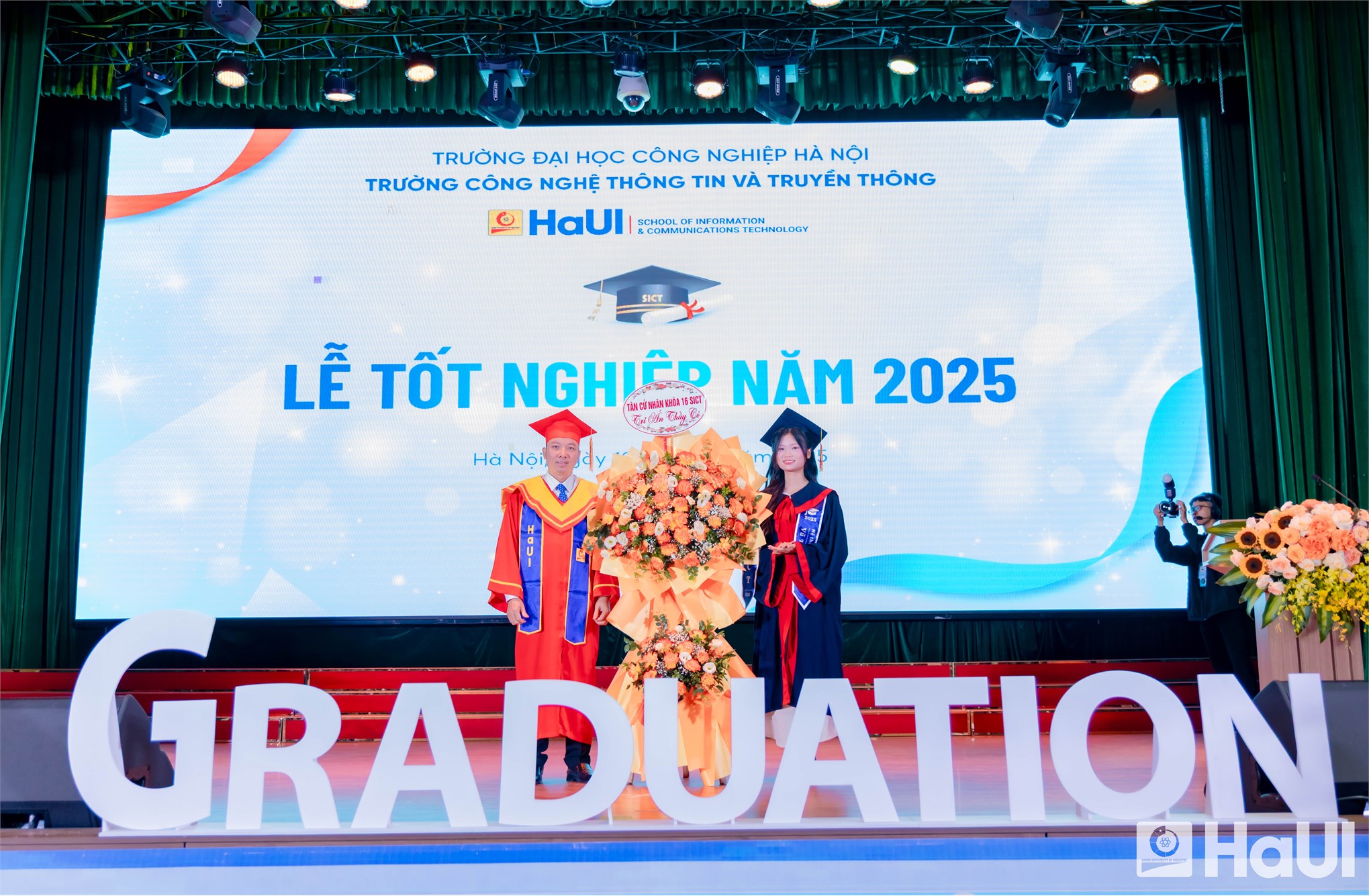 Trường Công nghệ thông tin &Truyền thông: đến với SICT là cái duyên, đi cùng nhau là cả một thanh xuân rực rỡ