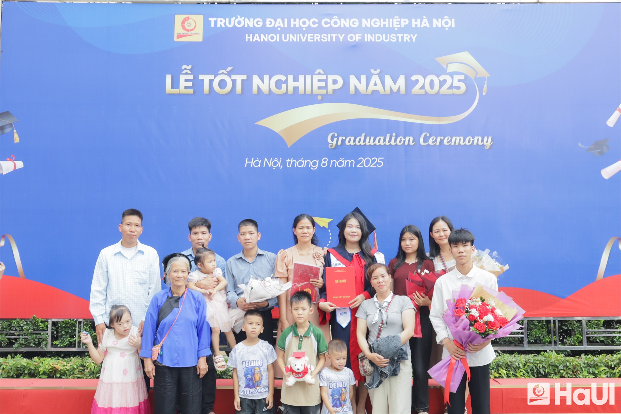 Knowledge, skills, and aspirations: HaUI’s School of Languages and Tourism Graduates step into the future