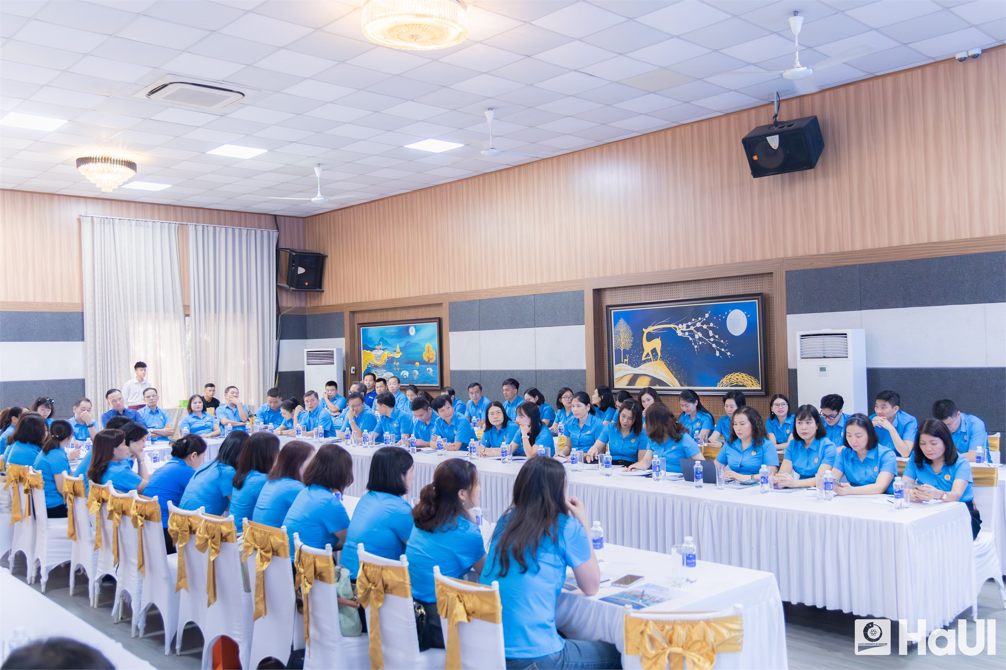 Học tập, chia sẻ và gắn kết tại chương trình Tập huấn Công đoàn Trường Đại học Công nghiệp Hà Nội năm 2025