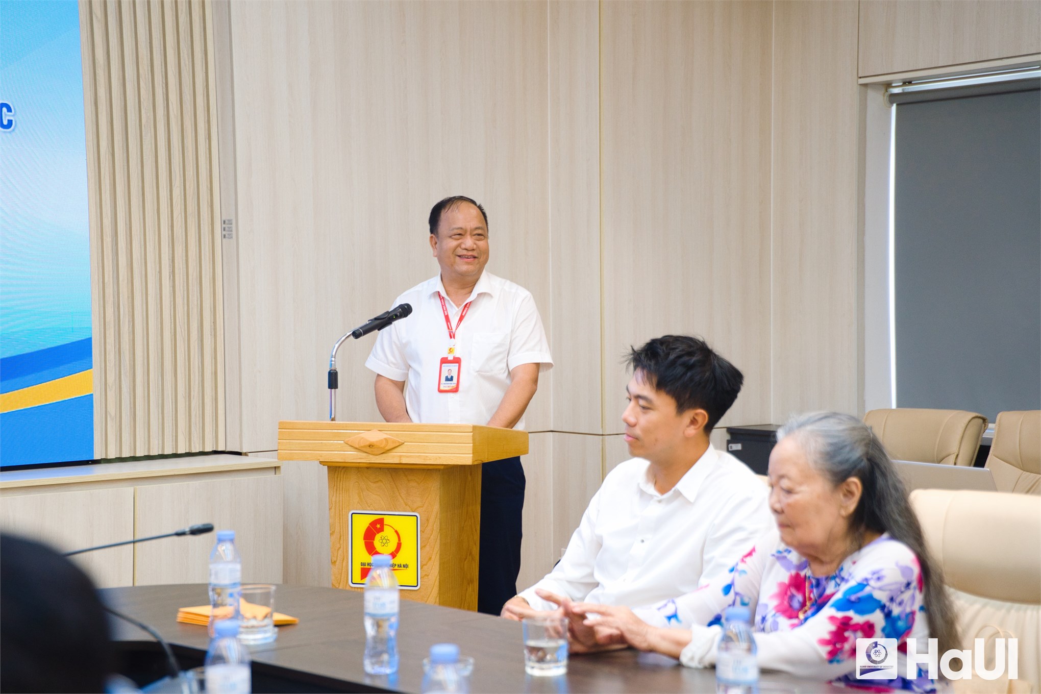 Scholarships light the way for HaUI and EPU students overcoming hardship