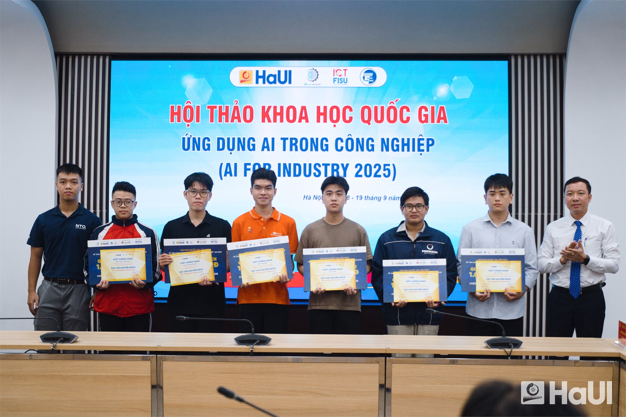 Hội thảo quốc gia AI4Industry 2025: Thúc đẩy trí tuệ nhân tạo, kiến tạo tương lai công nghiệp Việt Nam