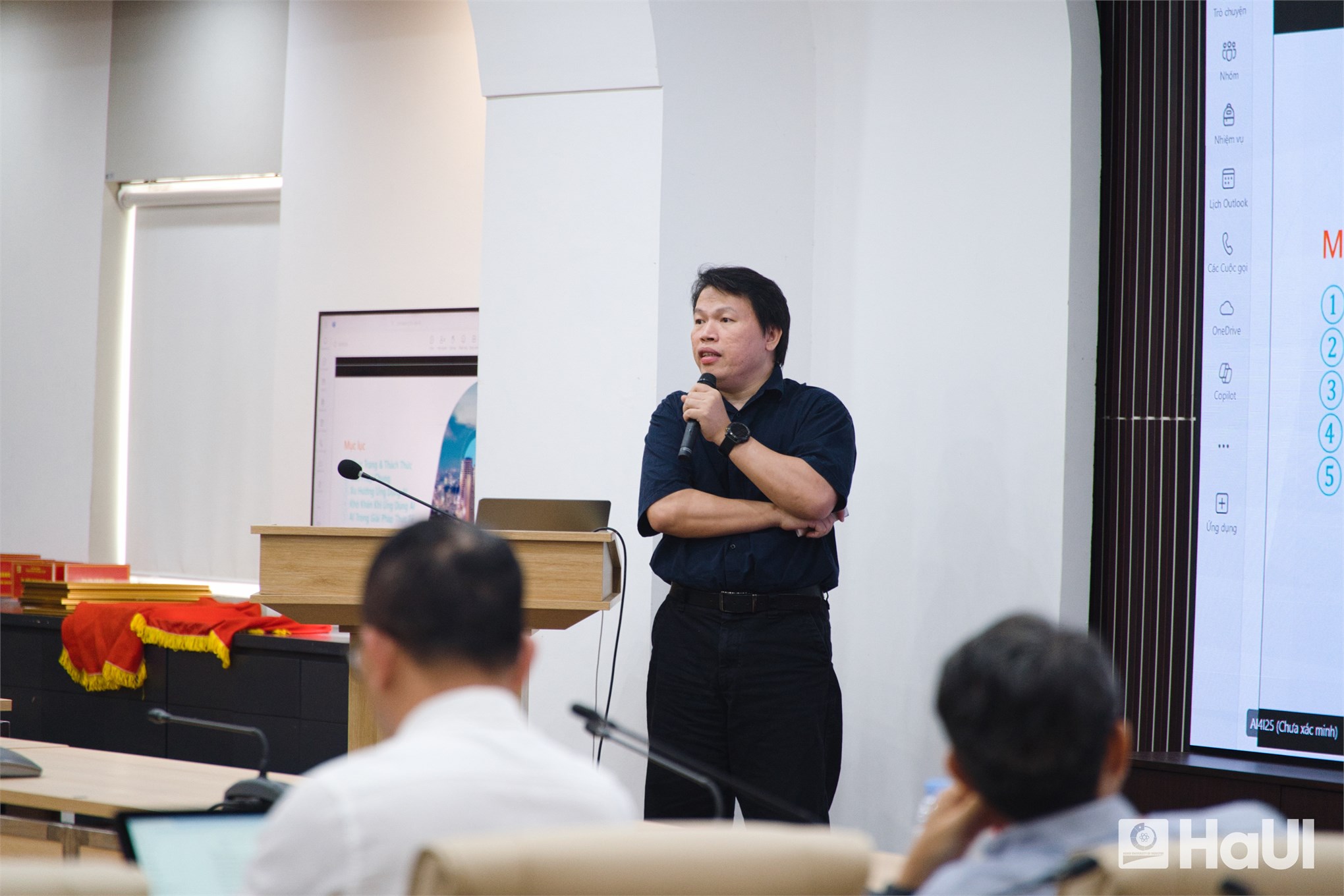 Hội thảo quốc gia AI4Industry 2025: Thúc đẩy trí tuệ nhân tạo, kiến tạo tương lai công nghiệp Việt Nam