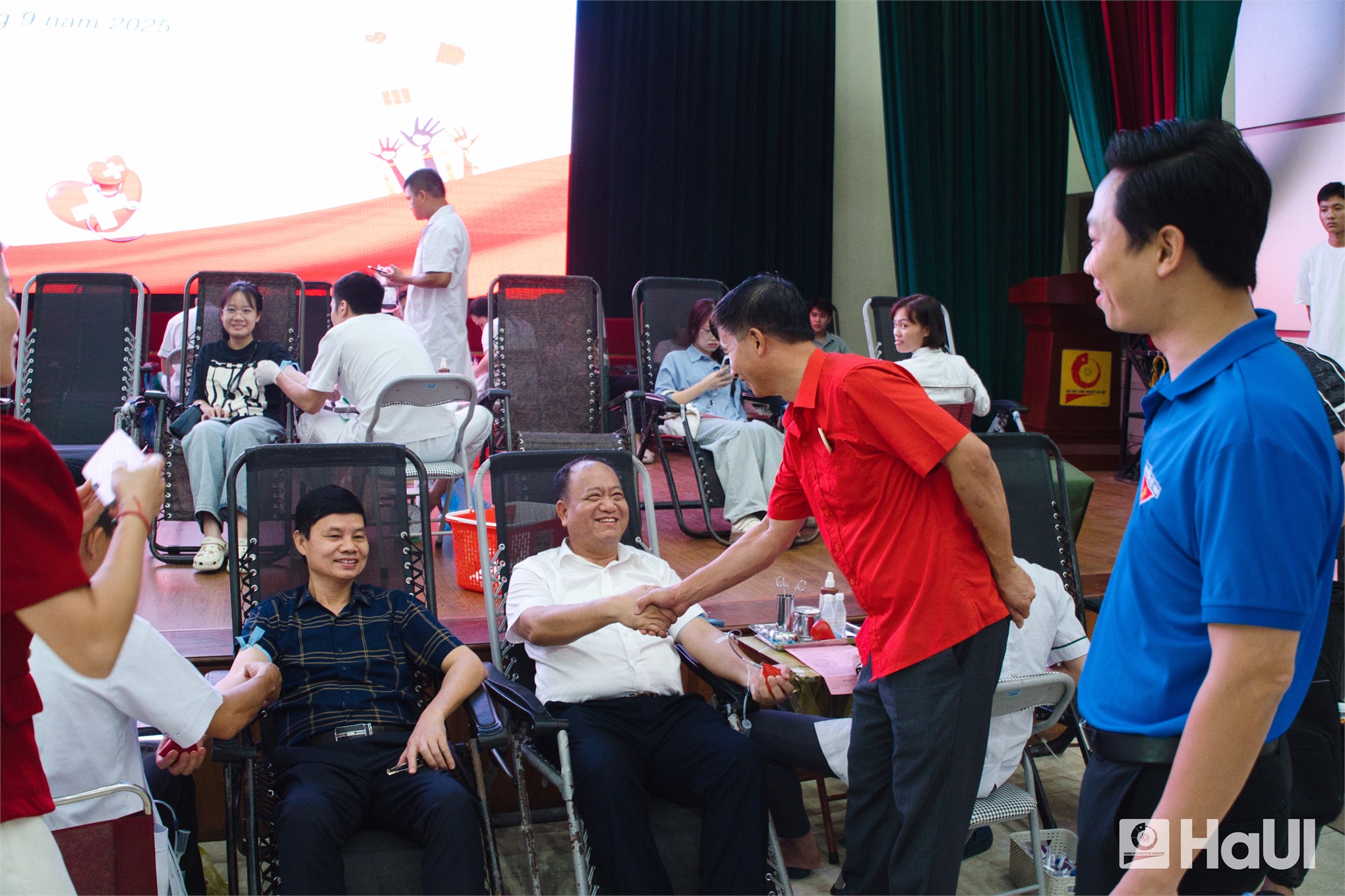 Sức trẻ K20: Nhịp đập trái tim - đồng hành cùng sự sống