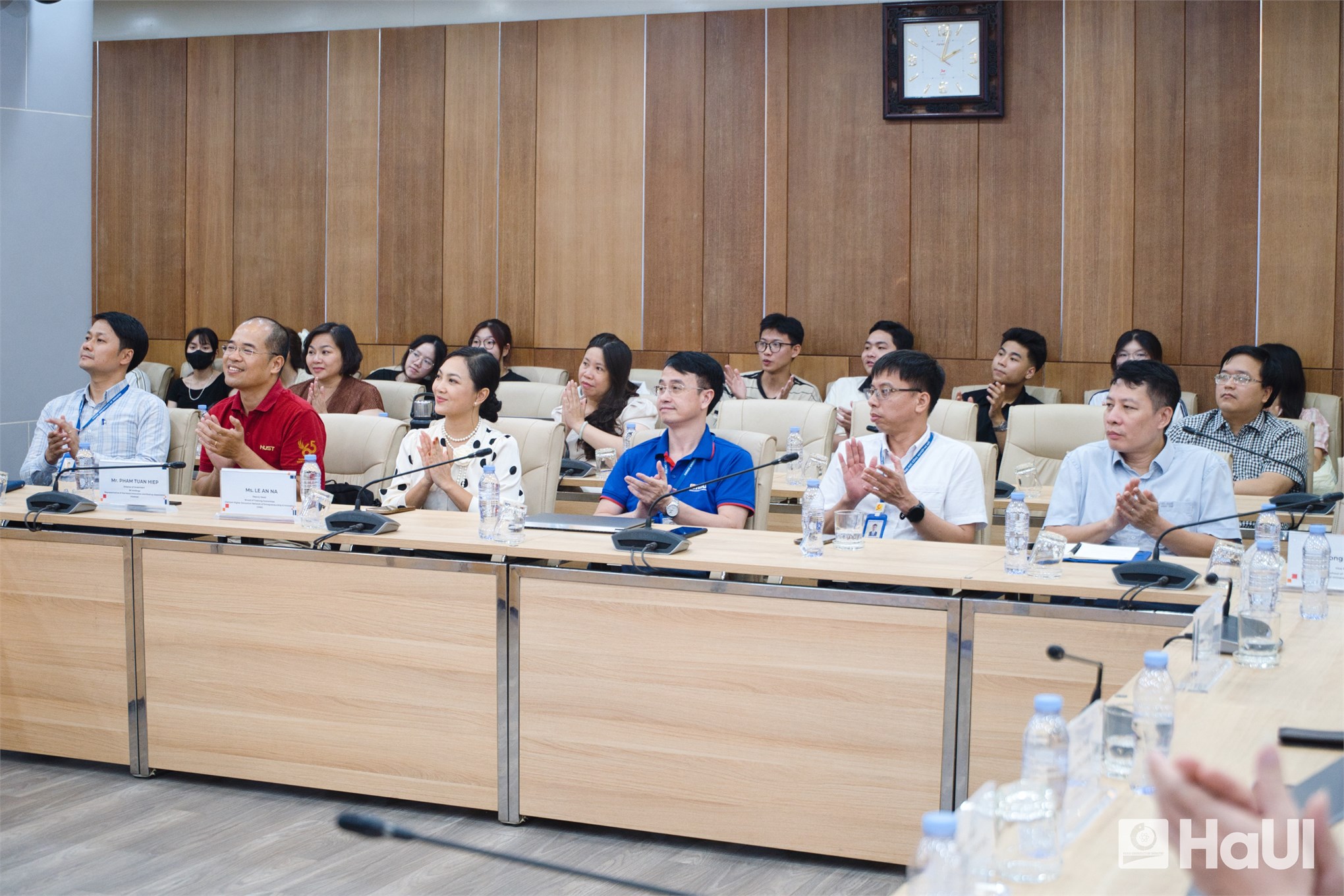 “Startup Z – Zero to Hero” - HaUI tiếp lửa cho thế hệ doanh nhân trẻ Việt Nam