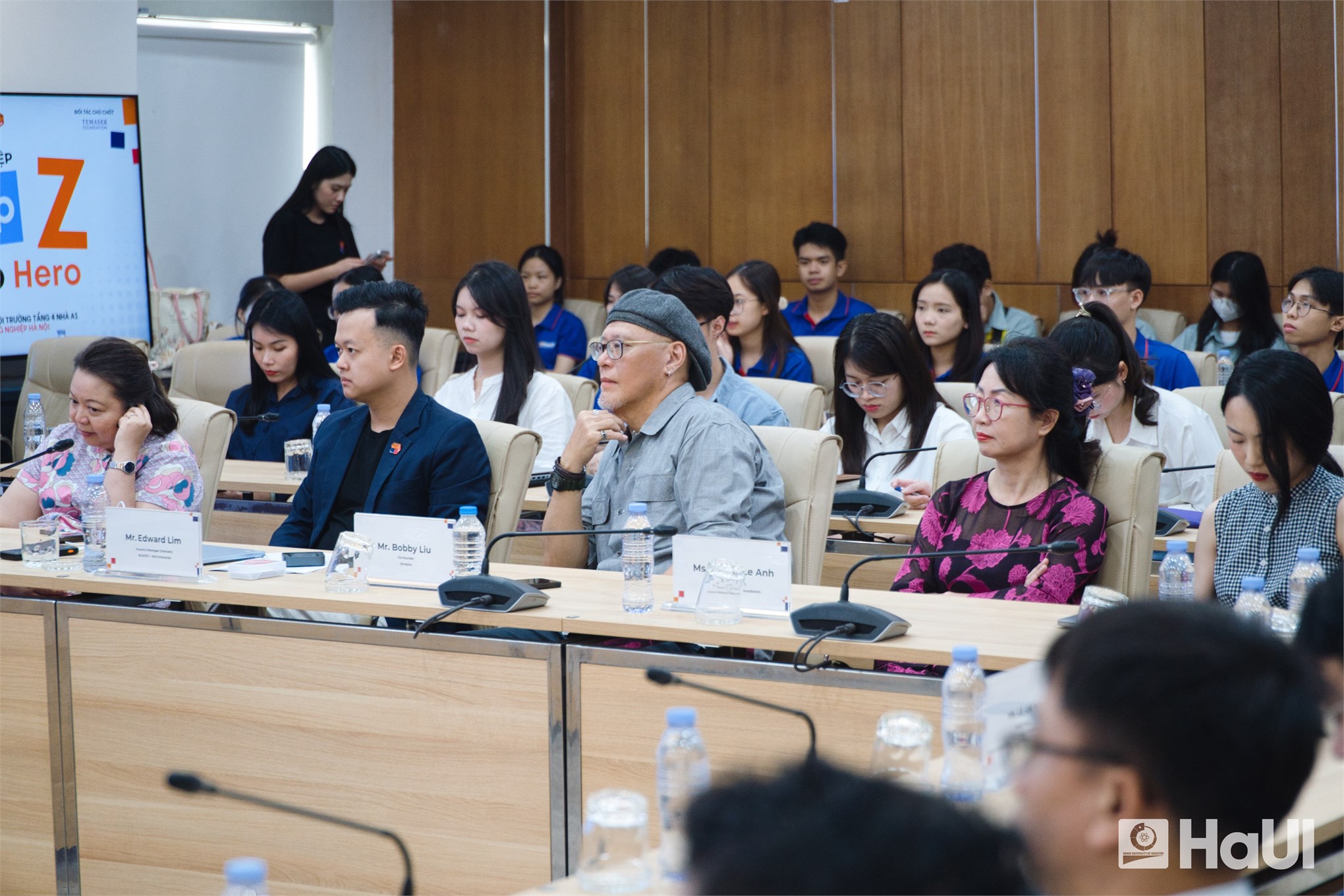 “Startup Z – Zero to Hero” - HaUI tiếp lửa cho thế hệ doanh nhân trẻ Việt Nam