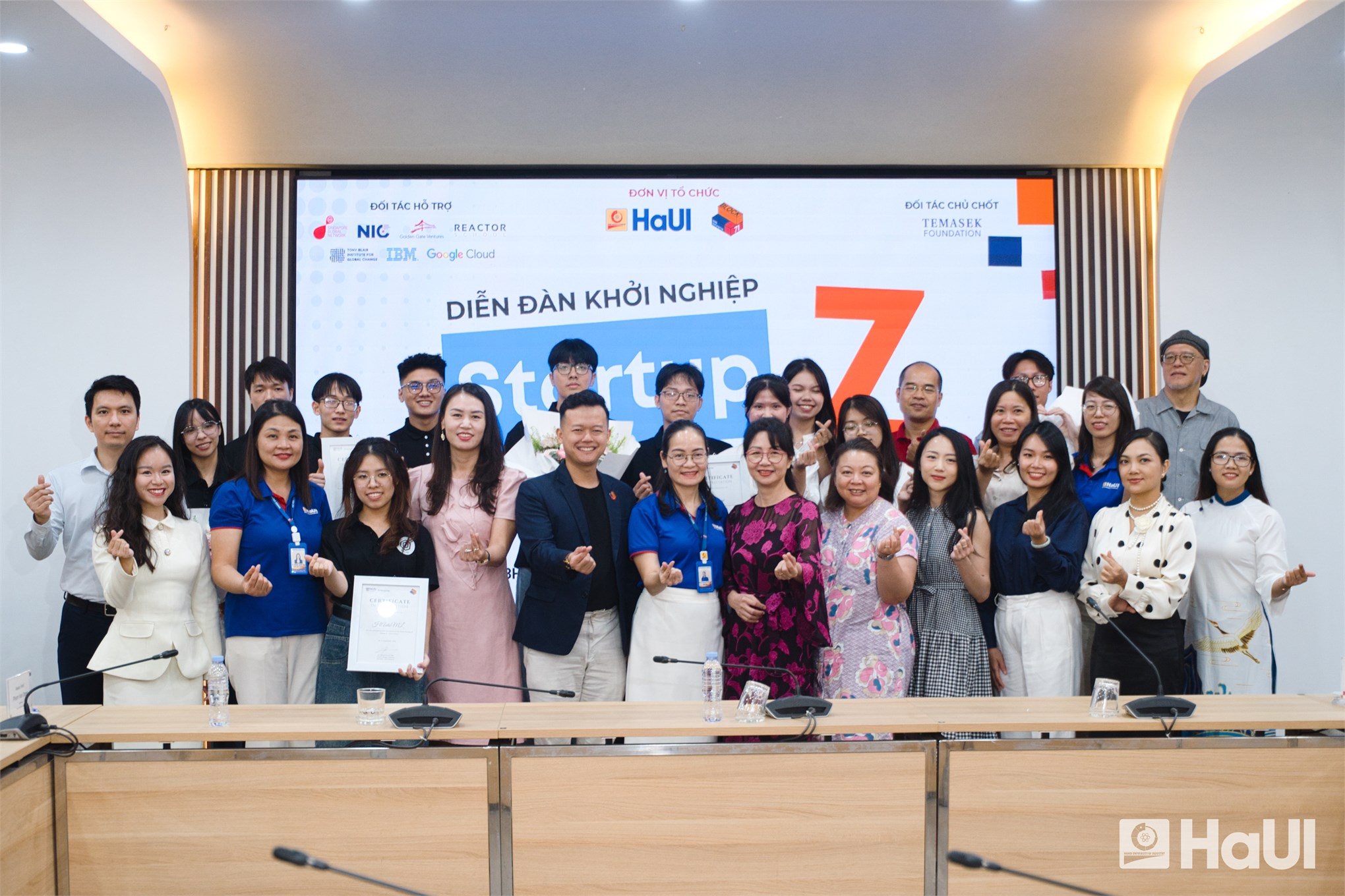 “Startup Z – Zero to Hero” - HaUI tiếp lửa cho thế hệ doanh nhân trẻ Việt Nam