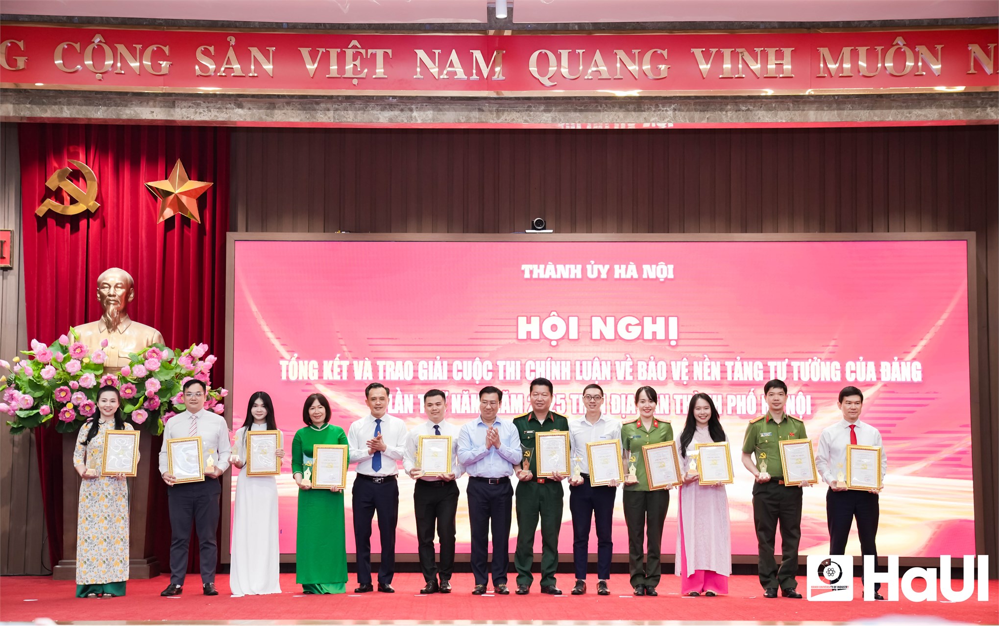 Bảo vệ nền tảng tư tưởng của Đảng đối với người lao động Việt Nam ở nước ngoài - Điểm nhấn sáng tạo trong cuộc thi bảo vệ nền tảng tư tưởng của Đảng