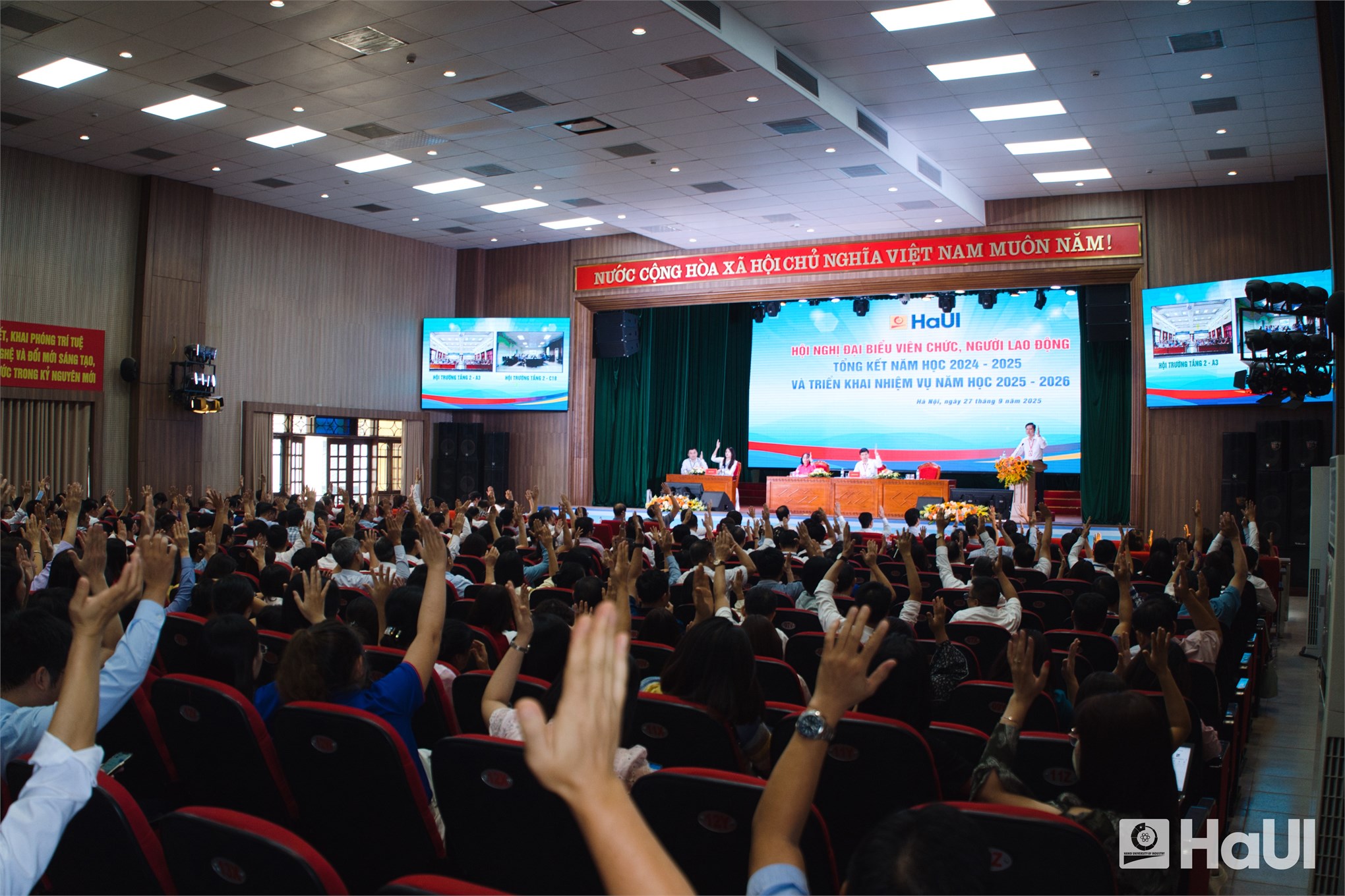 Năm học mới 2025-2026, HaUI đặt mục tiêu đột phá phát triển giáo dục đào tạo trong giai đoạn mới