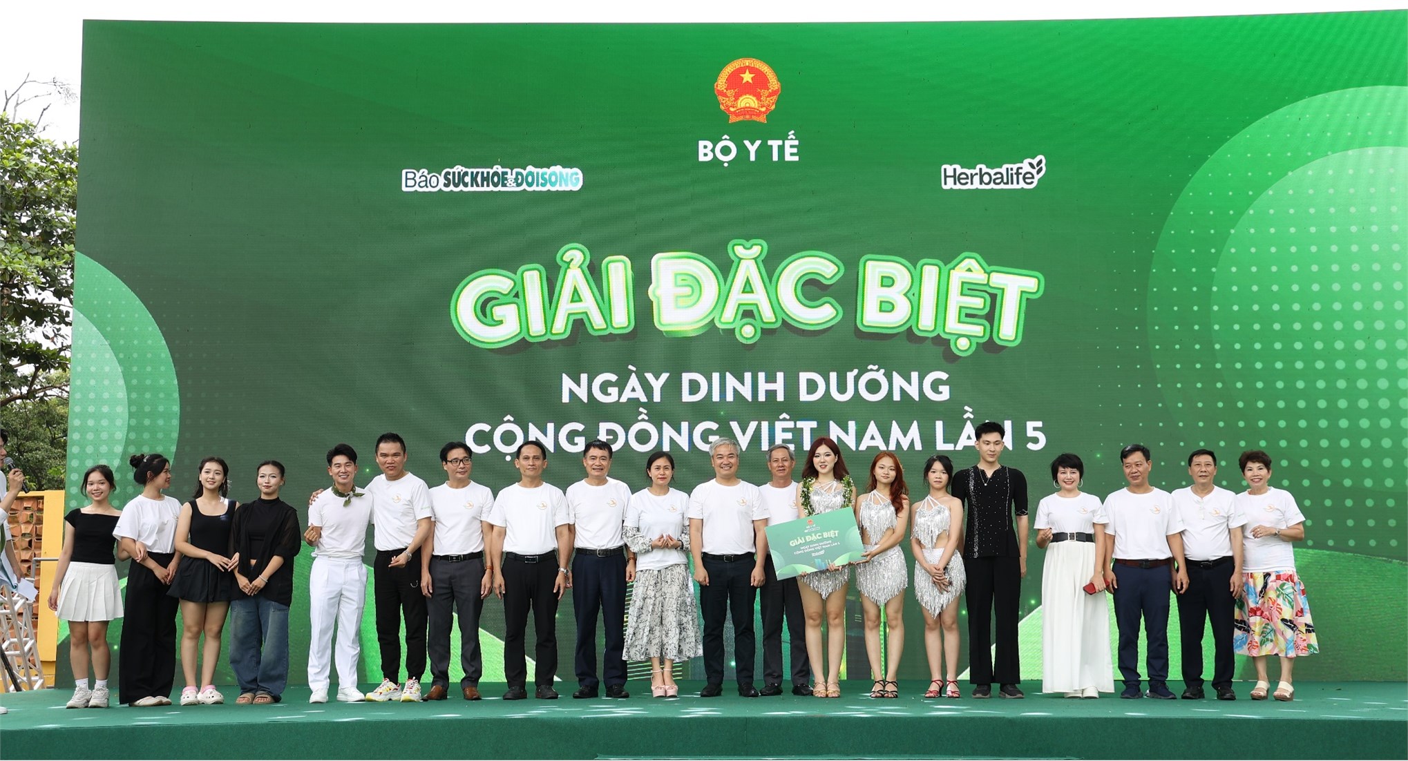 [suckhoedoisong] Ngày Dinh dưỡng cộng đồng Việt Nam lần 5: Hành trình gieo mầm thói quen sống khỏe, chủ động, có trách nhiệm với sức khỏe của chính mình và người thân