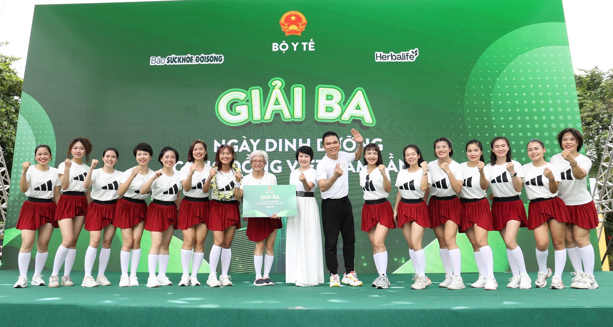 [suckhoedoisong] Ngày Dinh dưỡng cộng đồng Việt Nam lần 5: Hành trình gieo mầm thói quen sống khỏe, chủ động, có trách nhiệm với sức khỏe của chính mình và người thân