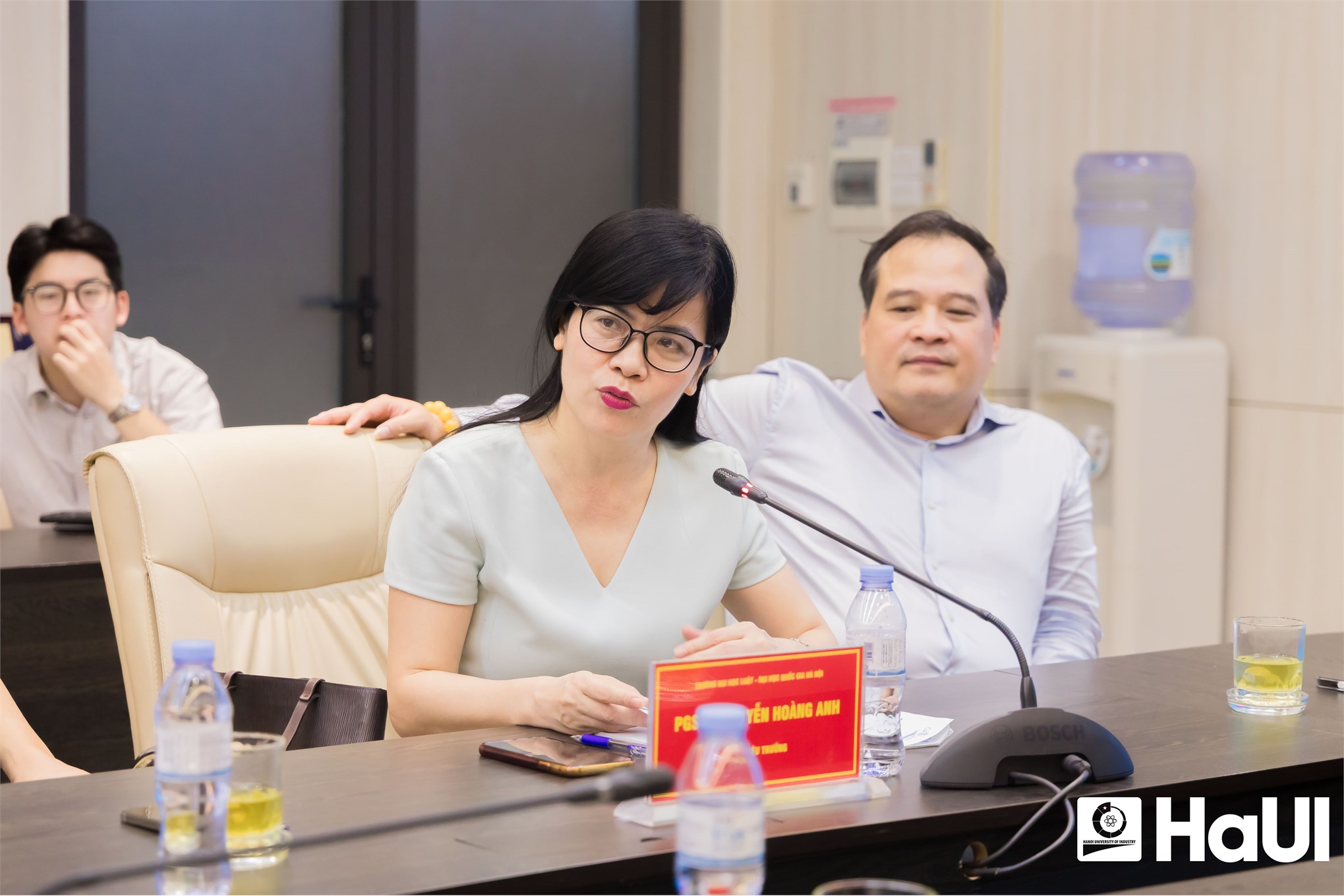 Kết nối phát triển đại học số: HaUI và Trường Đại học Luật, Đại học Quốc gia Hà Nội quyết tâm đột phá, chuyển đổi số toàn diện