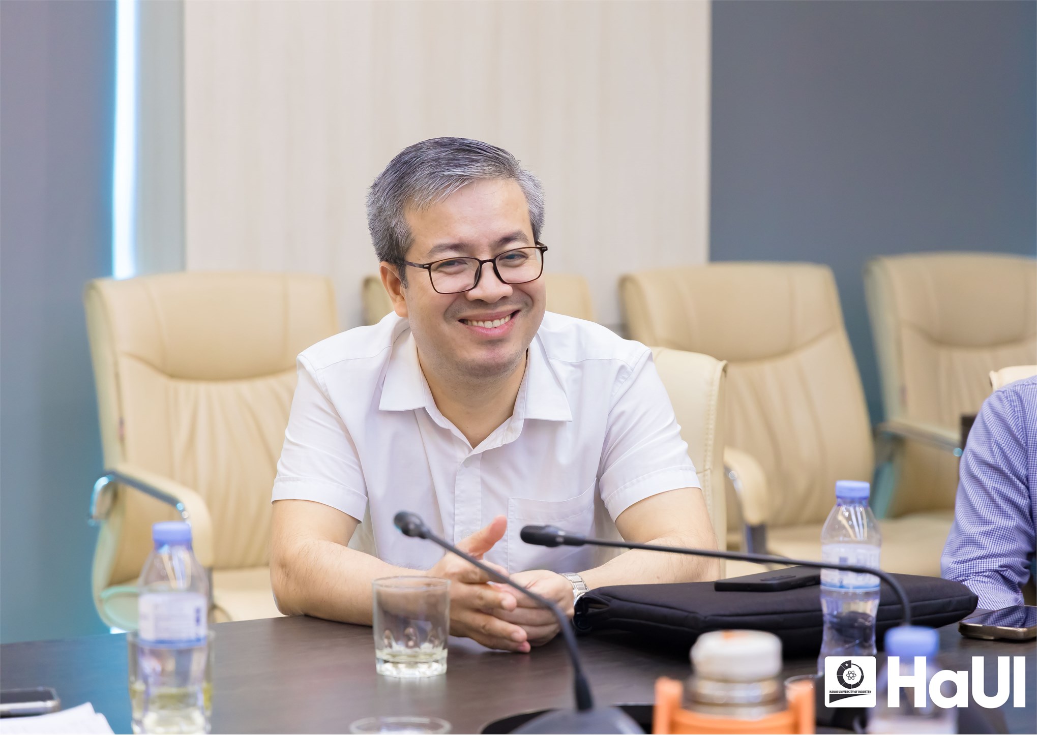 Kết nối phát triển đại học số: HaUI và Trường Đại học Luật, Đại học Quốc gia Hà Nội quyết tâm đột phá, chuyển đổi số toàn diện