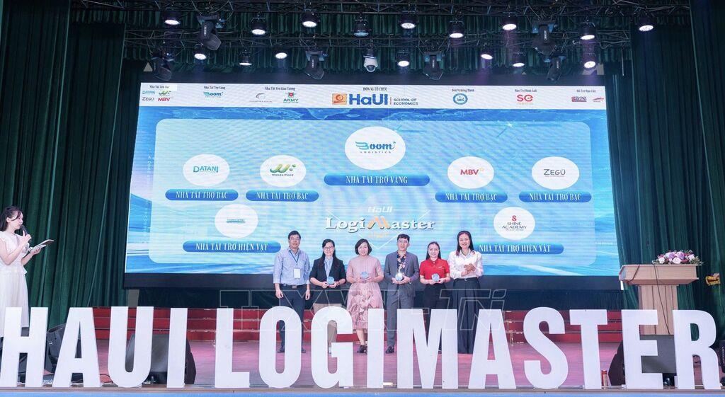 [vnanet] Khuyến khích khả năng tư duy, sáng tạo cho sinh viên đam mê logistics