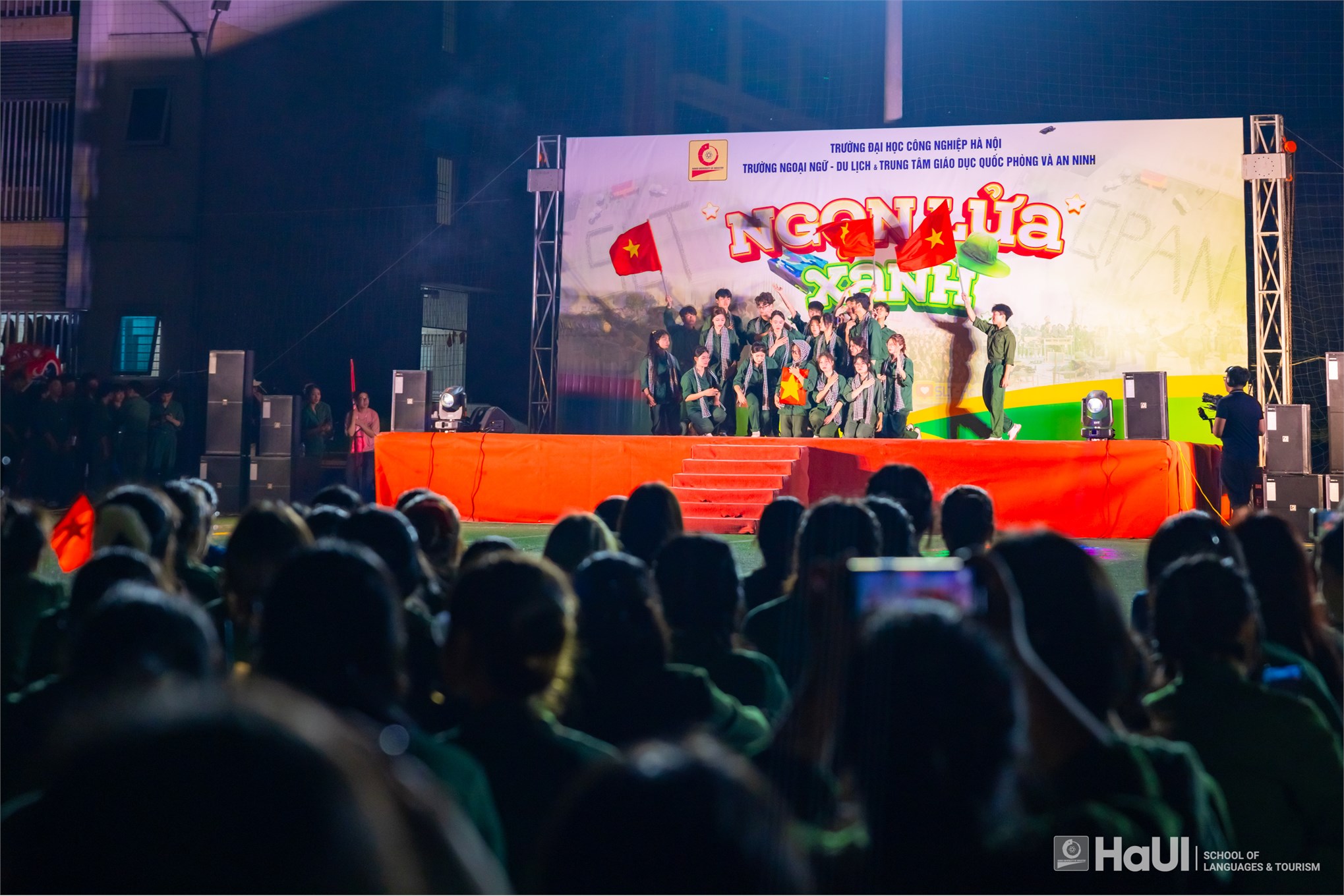 “Ngọn lửa xanh” 2025: Hun đúc lòng yêu nước và bản lĩnh cho thế hệ sinh viên mới