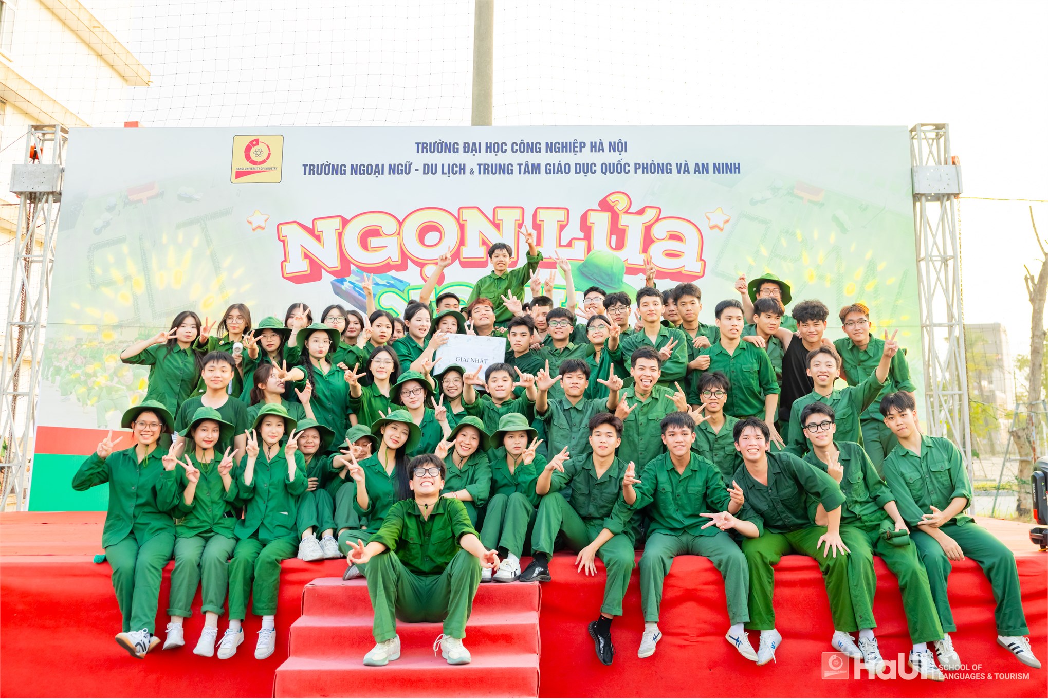 “Ngọn lửa xanh” 2025: Hun đúc lòng yêu nước và bản lĩnh cho thế hệ sinh viên mới