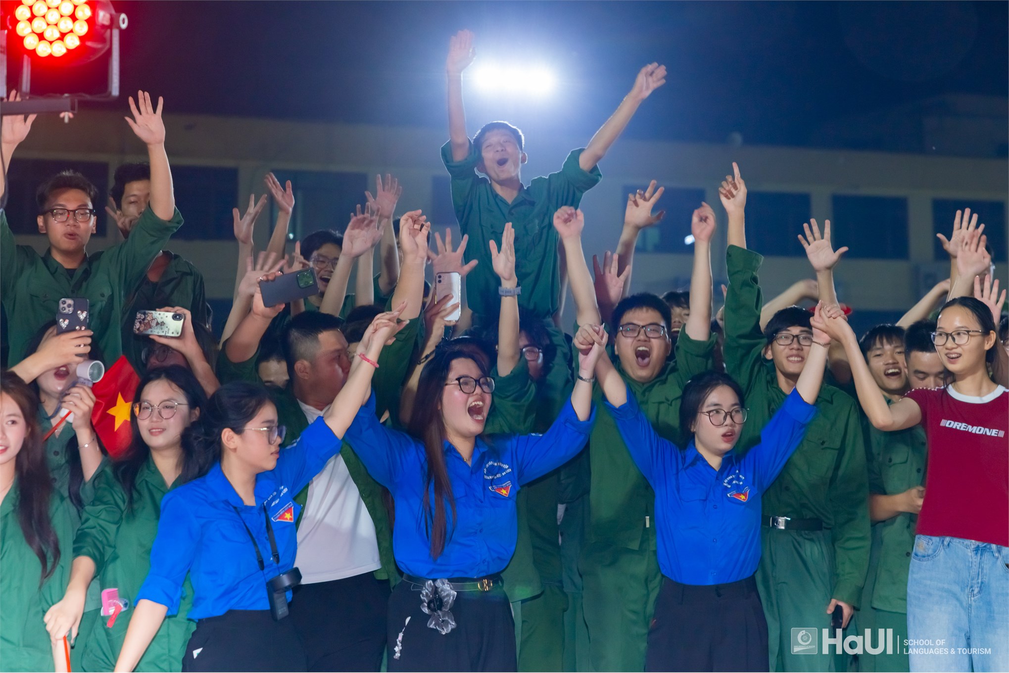 “Ngọn lửa xanh” 2025: Hun đúc lòng yêu nước và bản lĩnh cho thế hệ sinh viên mới