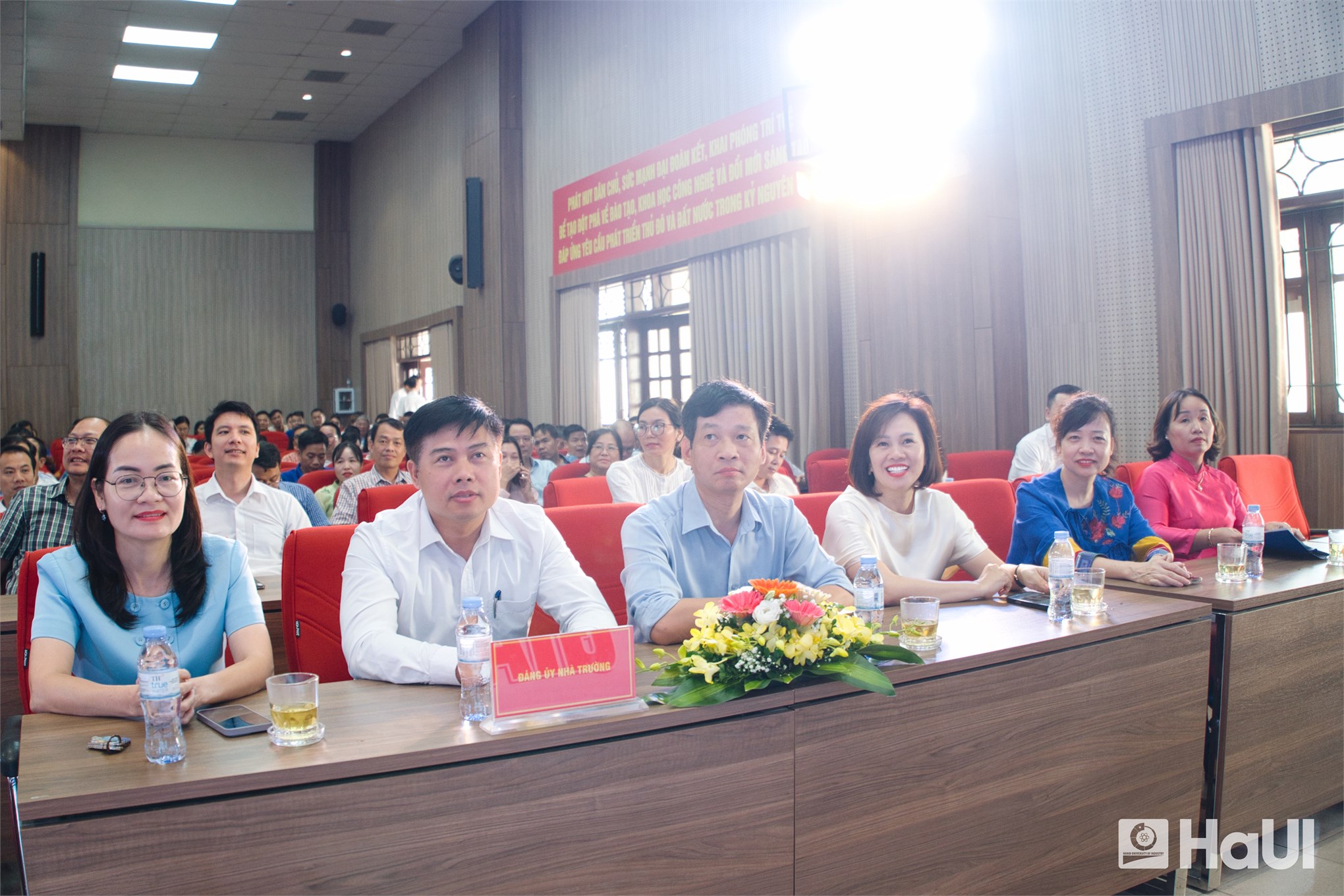 Năm học mới 2025-2026, HaUI đặt mục tiêu đột phá phát triển giáo dục đào tạo trong giai đoạn mới