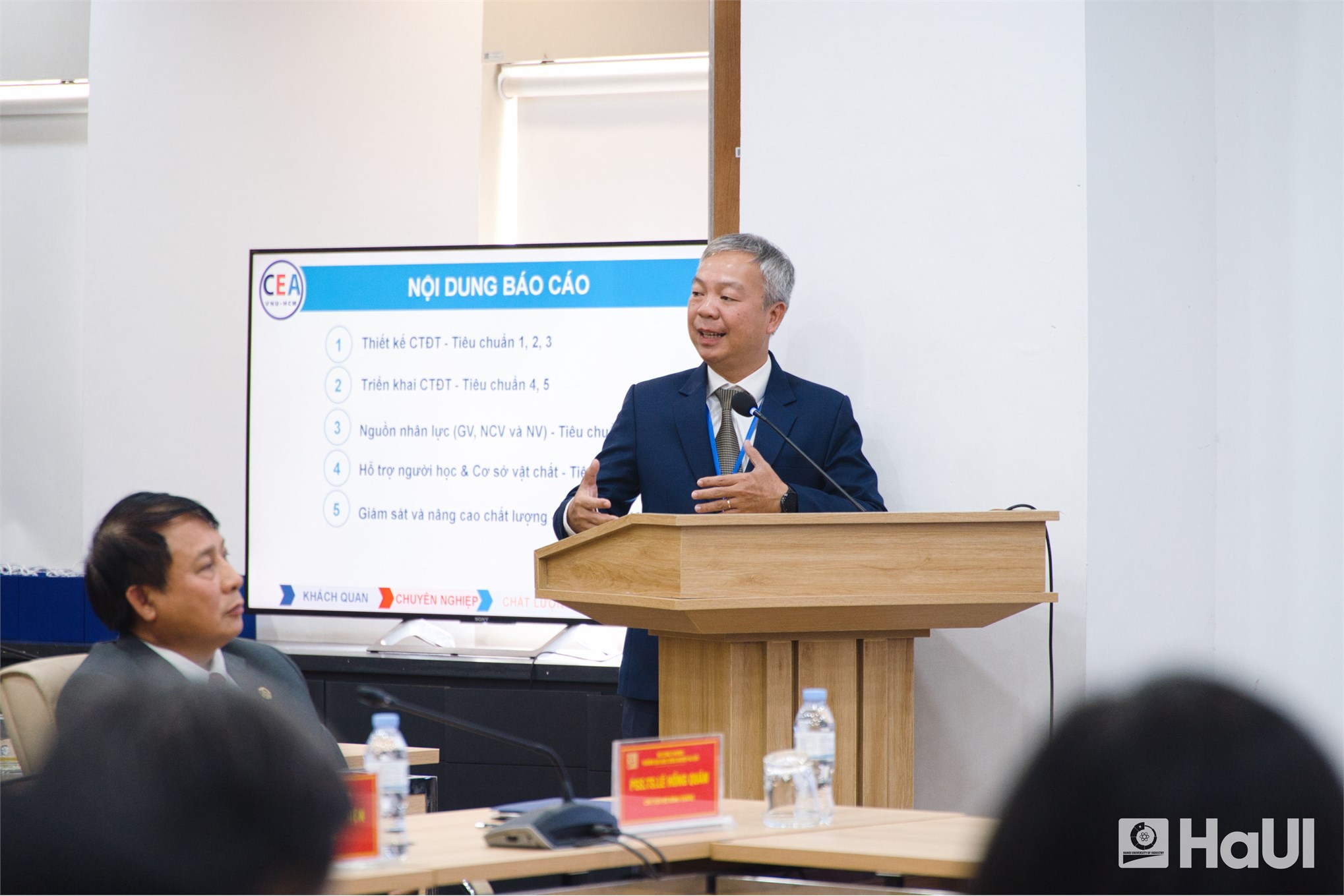 Đánh giá chương trình đào tạo - Văn hóa chất lượng tại HaUI