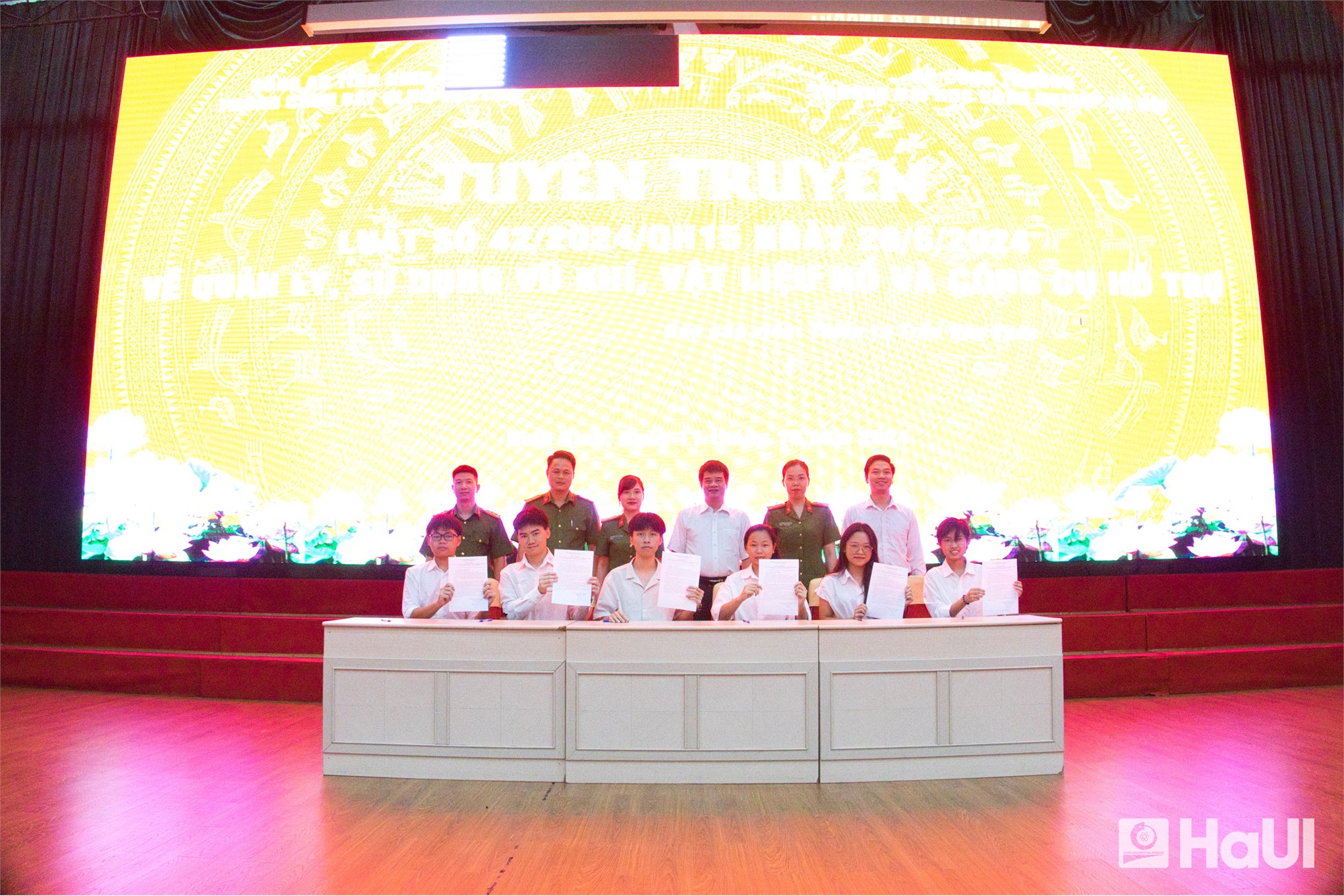 Lan tỏa tinh thần thượng tôn pháp luật trong cộng đồng HaUI