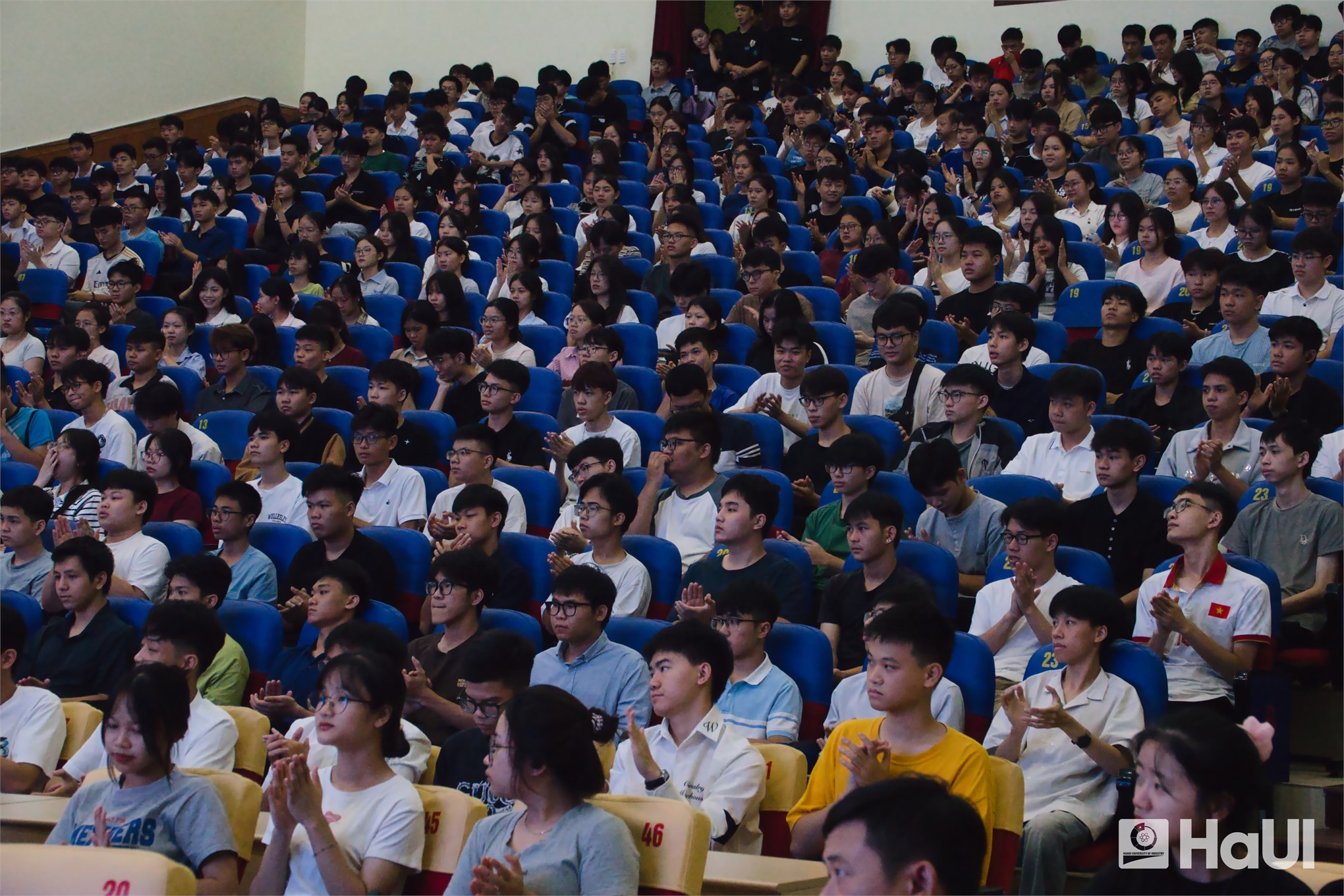 Lan tỏa tinh thần thượng tôn pháp luật trong cộng đồng HaUI