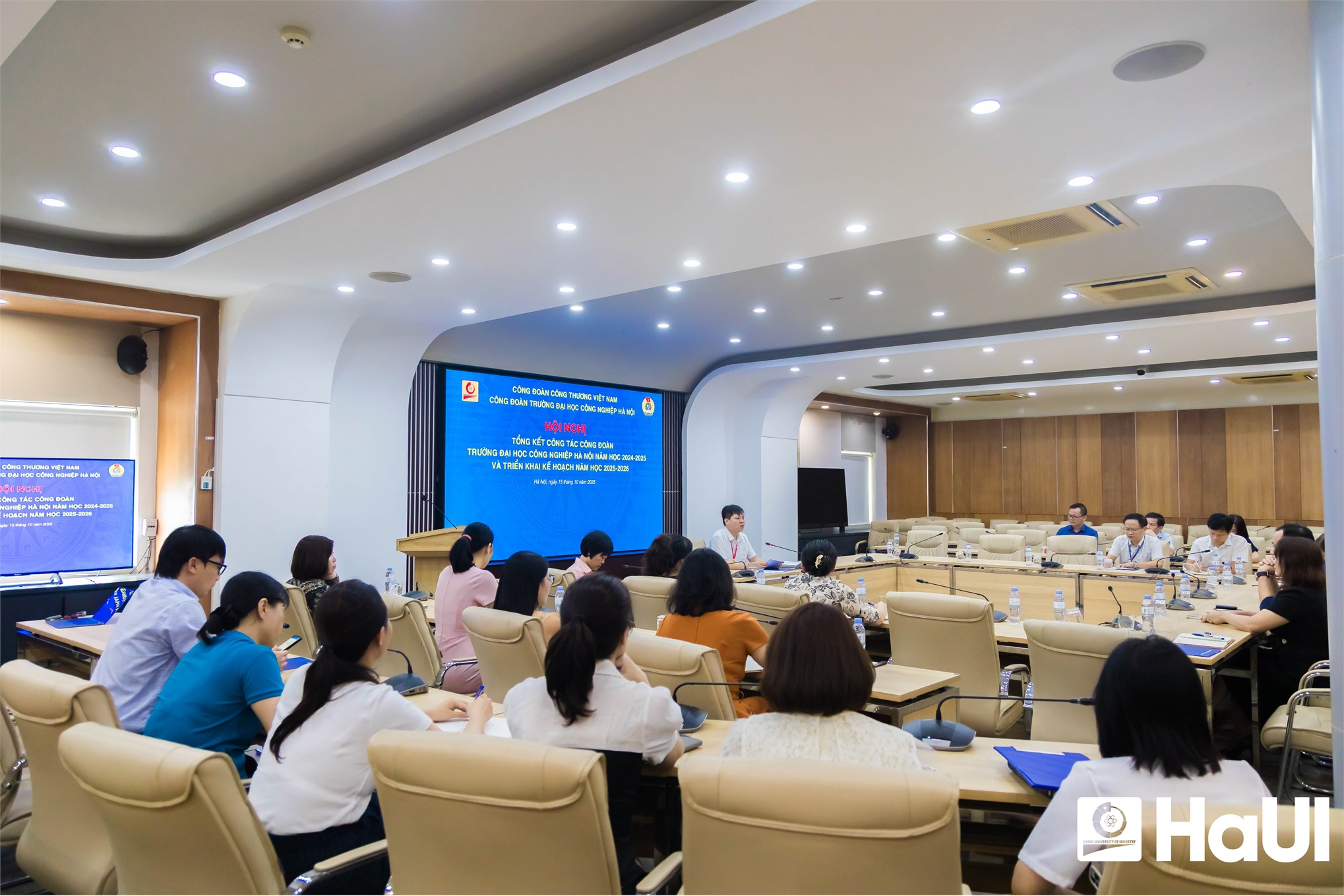 HaUI Trade Union reviews the 2024 - 2025 academic year