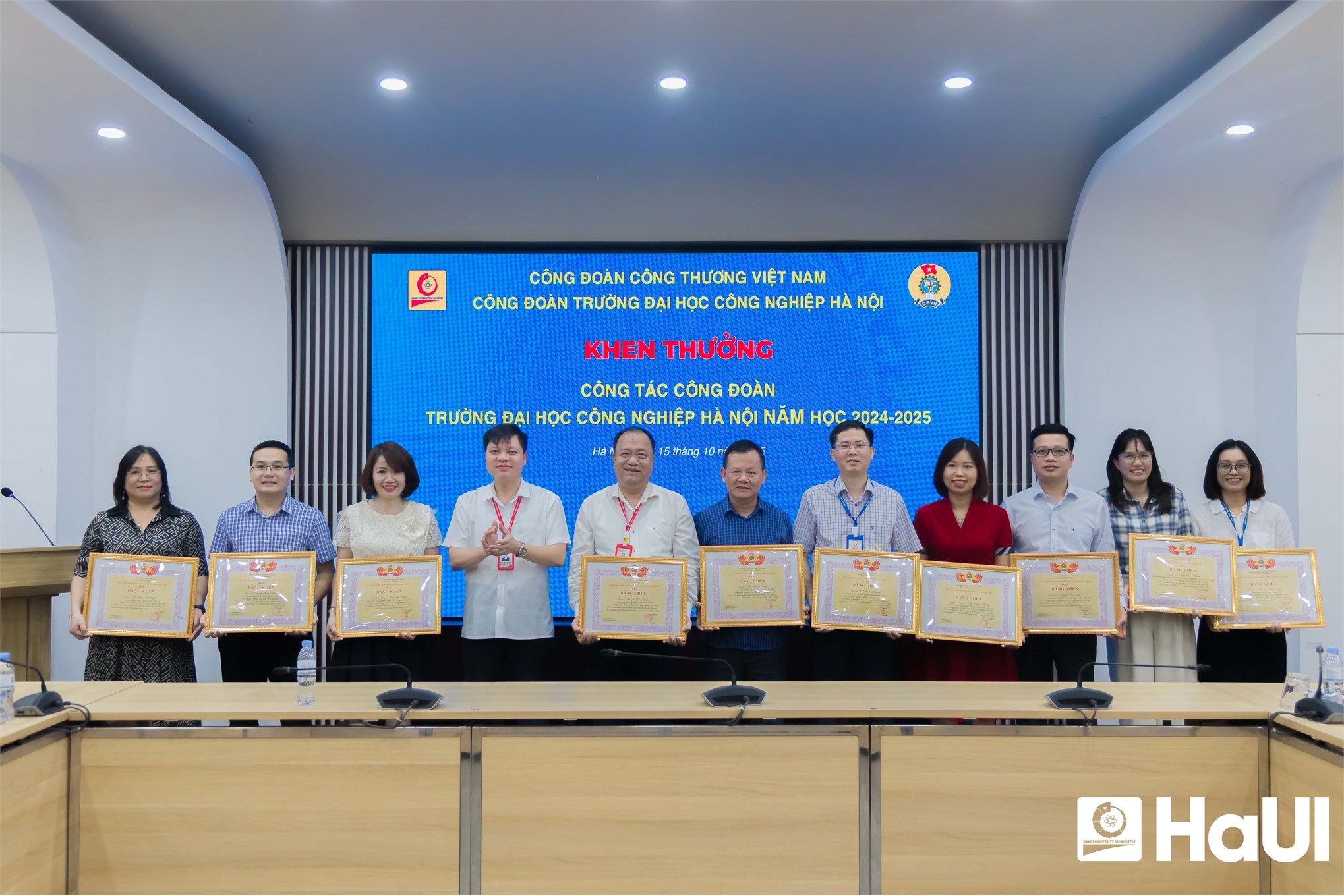 HaUI Trade Union reviews the 2024 - 2025 academic year