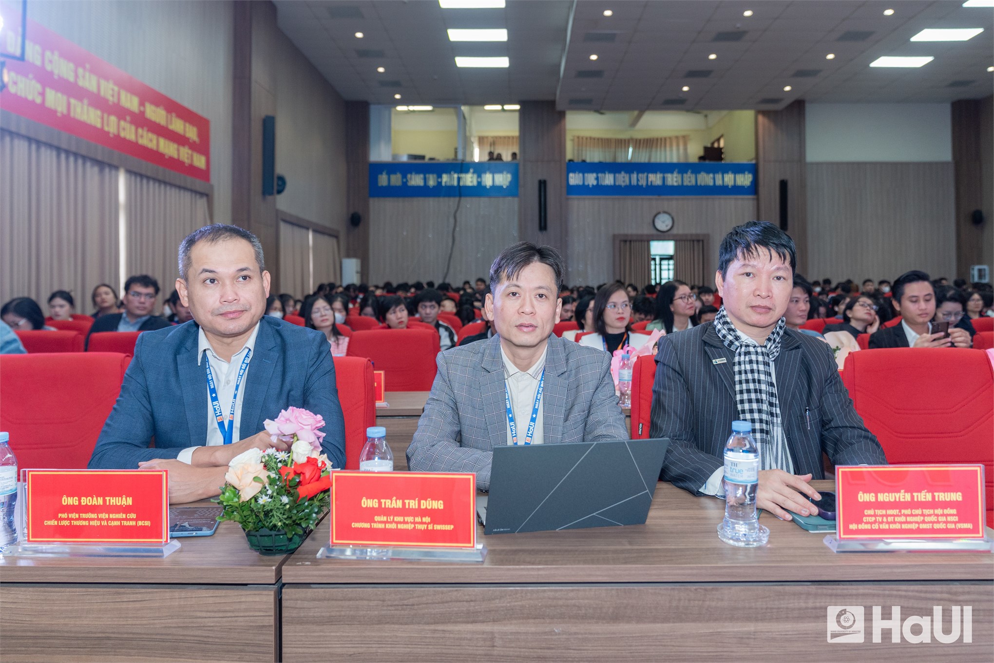 Khởi nghiệp từ tri thức tại Ngày hội Đổi mới Sáng tạo - HaUI Innovation Day 2025