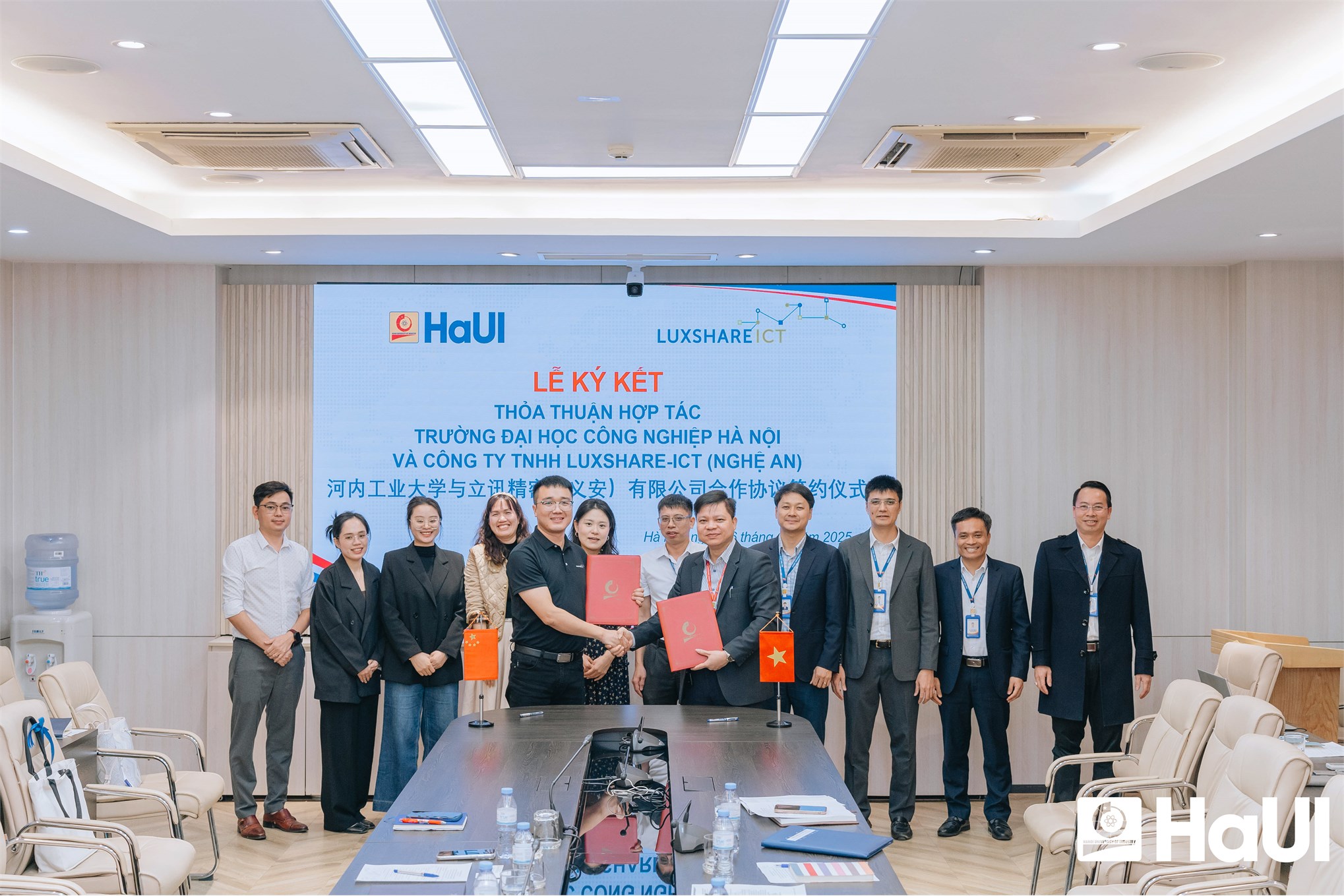 HaUI - Luxshare - ICT (Nghệ An) ký thỏa thuận hợp tác bền vững và hiệu quả