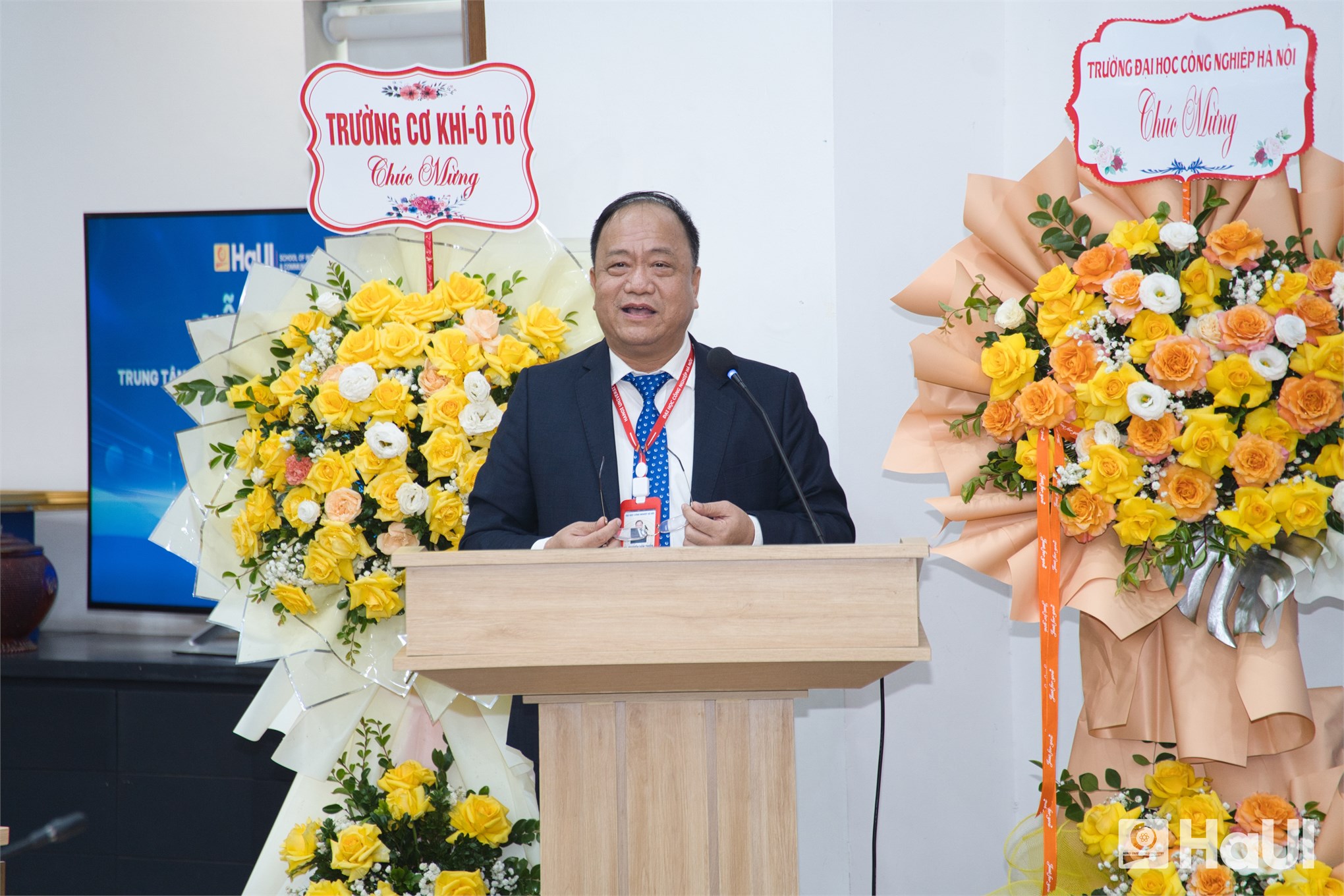 HaUI thành lập Trung tâm Nghiên cứu và Ứng dụng Trí tuệ nhân tạo (AI)