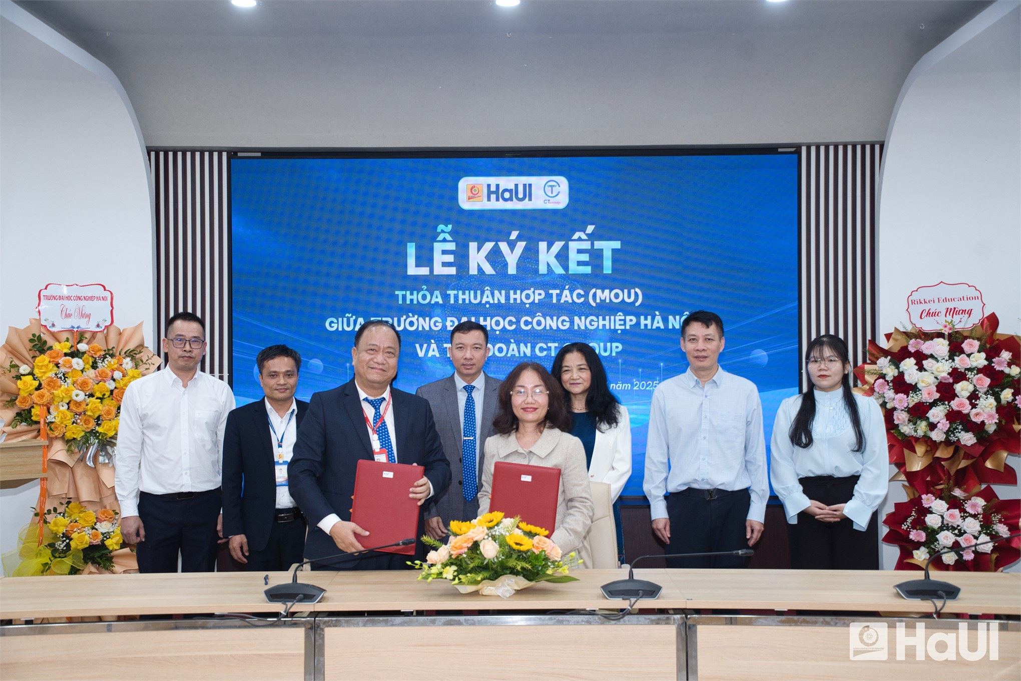 HaUI thành lập Trung tâm Nghiên cứu và Ứng dụng Trí tuệ nhân tạo (AI)
