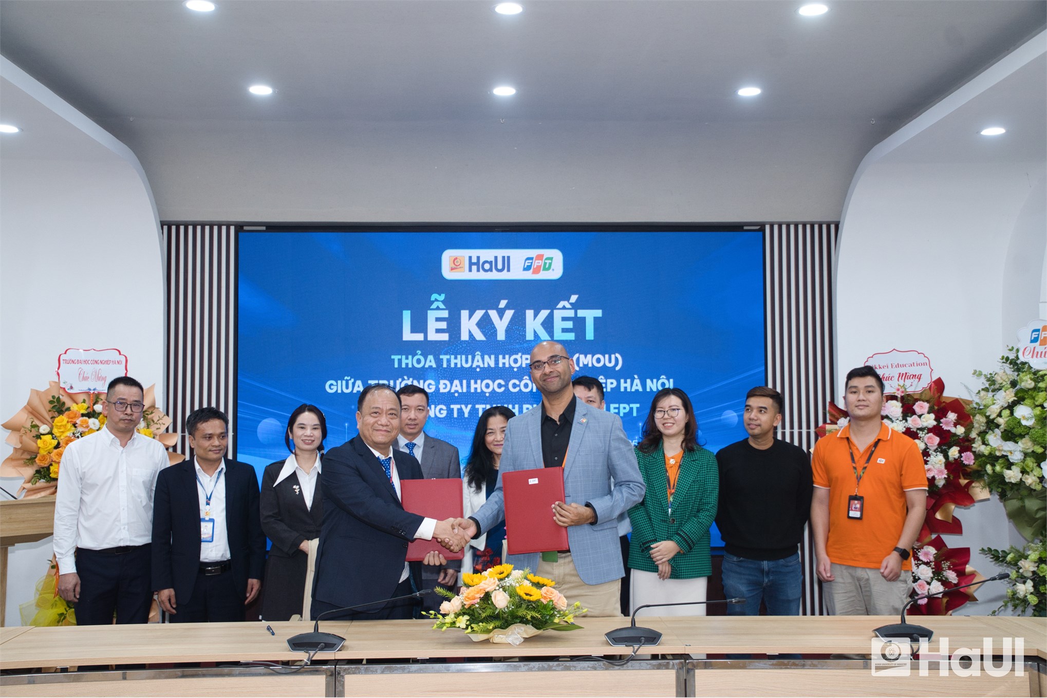 HaUI thành lập Trung tâm Nghiên cứu và Ứng dụng Trí tuệ nhân tạo (AI)