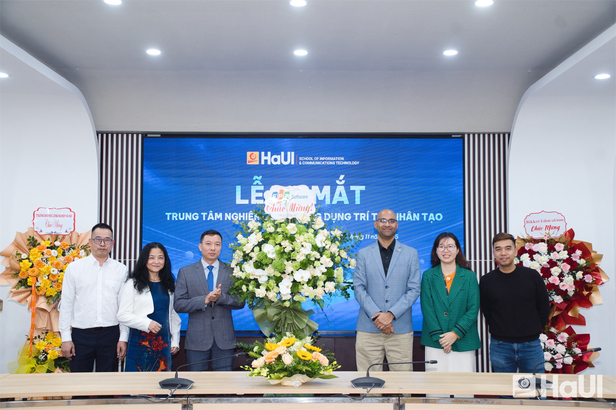 HaUI thành lập Trung tâm Nghiên cứu và Ứng dụng Trí tuệ nhân tạo (AI)