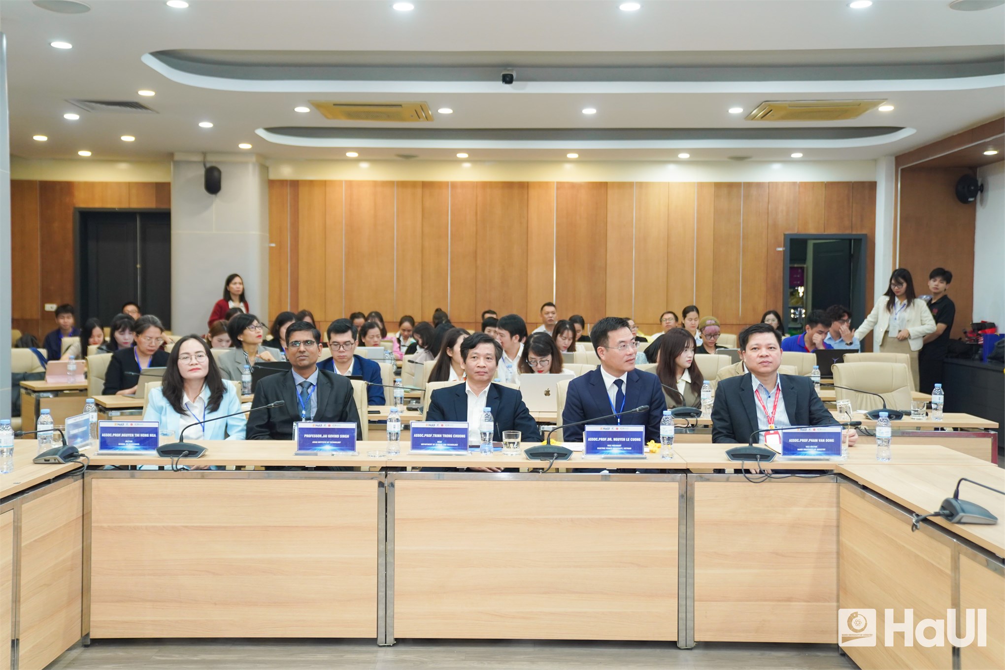 Thách thức từ AI và cam kết Net-Zero được các nhà khoa học thế giới `mổ xẻ` tại ICRMAT 2025