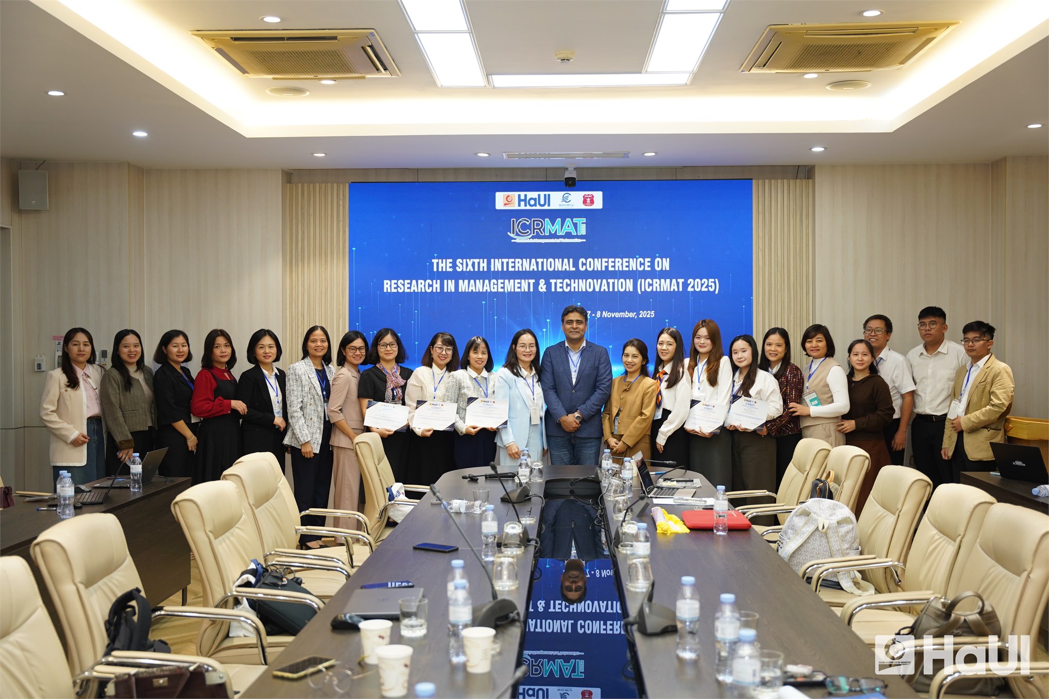 Thách thức từ AI và cam kết Net-Zero được các nhà khoa học thế giới `mổ xẻ` tại ICRMAT 2025