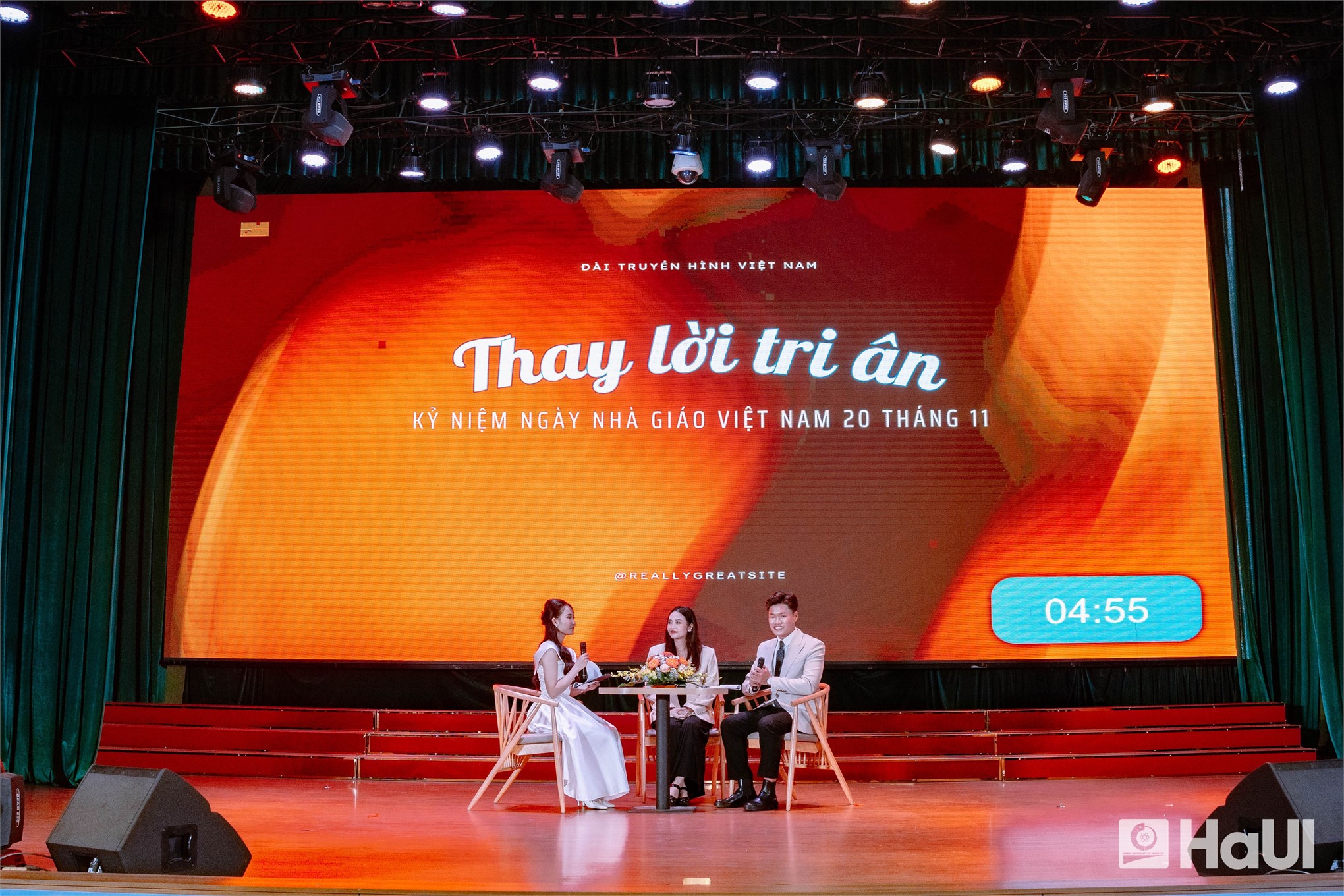 HaUI MC Star 2025: Tiếng nói Gen Z bản lĩnh, sẵn sàng vươn ra biển lớn