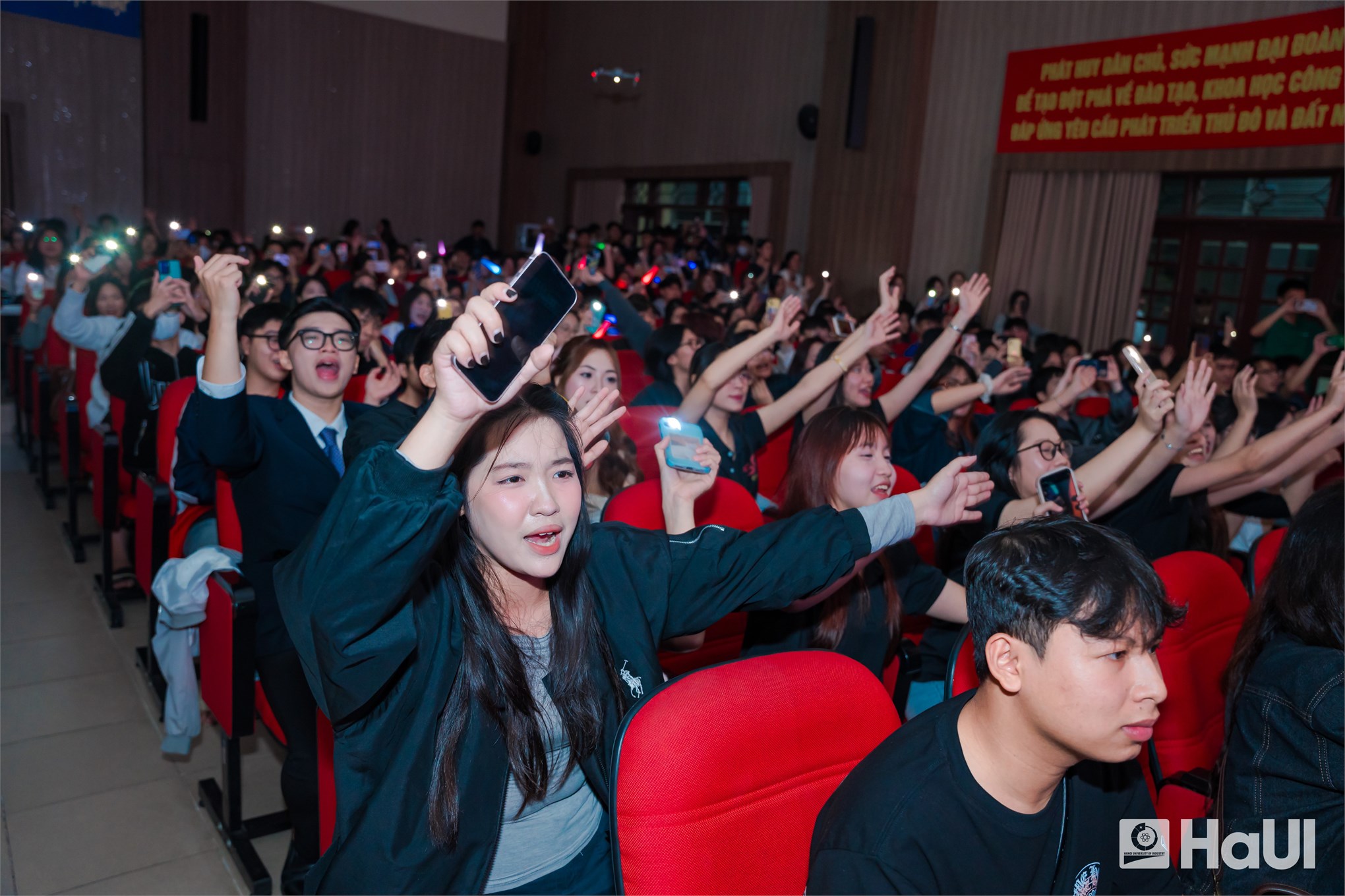 HaUI MC Star 2025: Tiếng nói Gen Z bản lĩnh, sẵn sàng vươn ra biển lớn