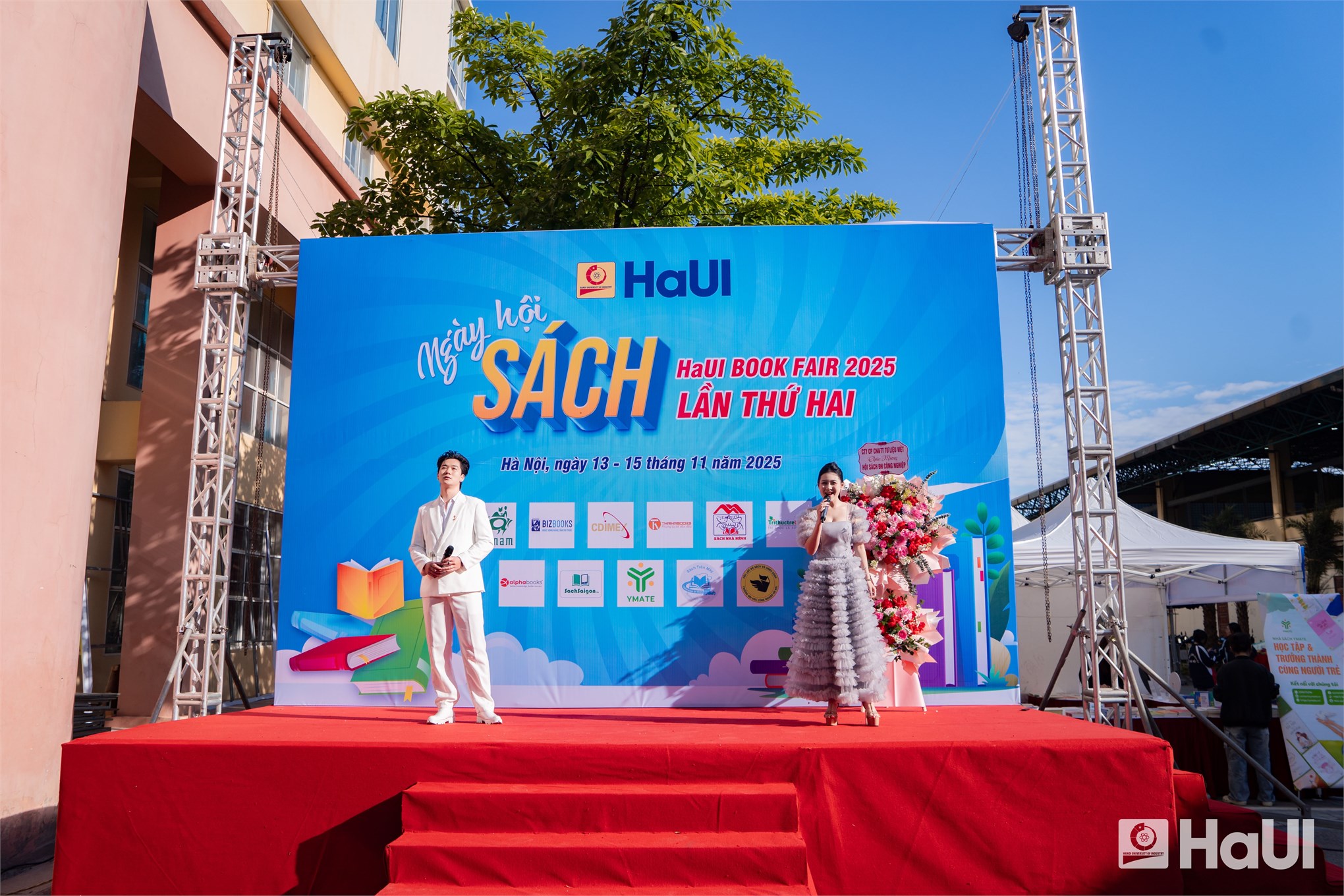 Hội sách HaUI lần thứ 2 lan toả văn hoá đọc trong cộng đồng HaUI