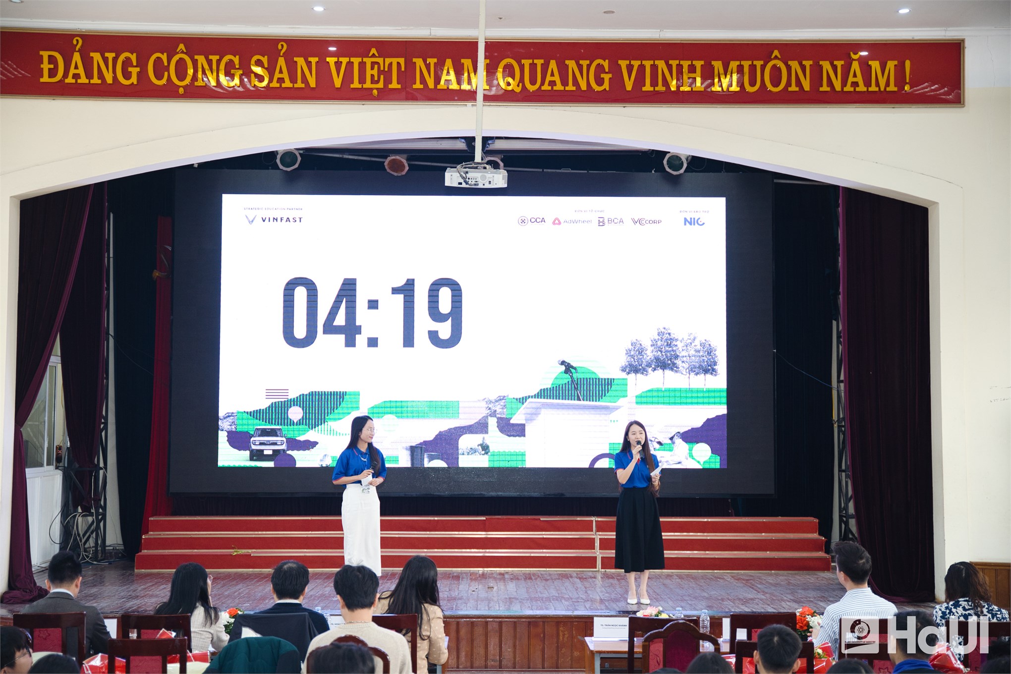 `Tiếng nói Xanh” của sinh viên HaUI hướng tới hành trình Việt Nam xanh